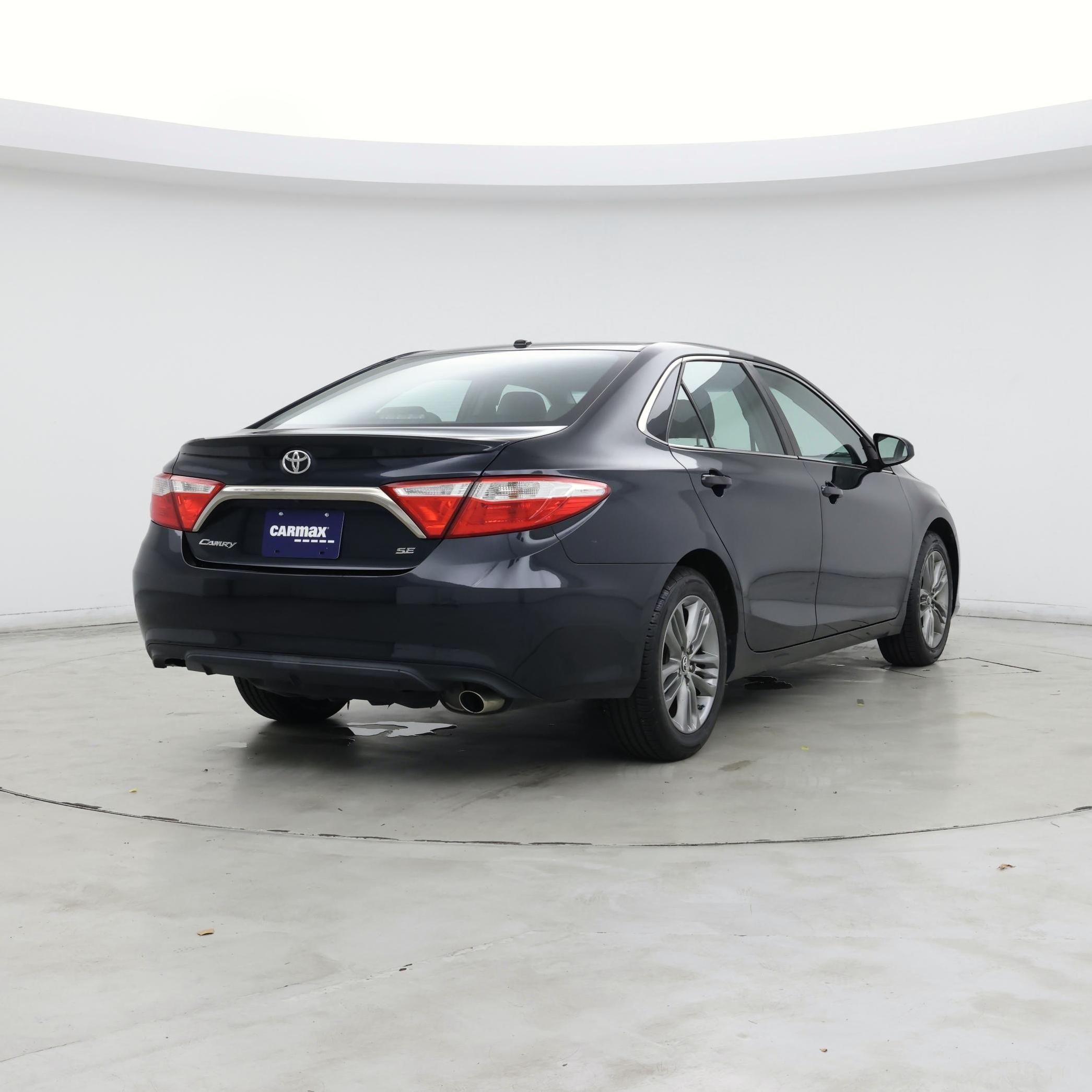 Thumbnail: 2016 Toyota Camry - 8