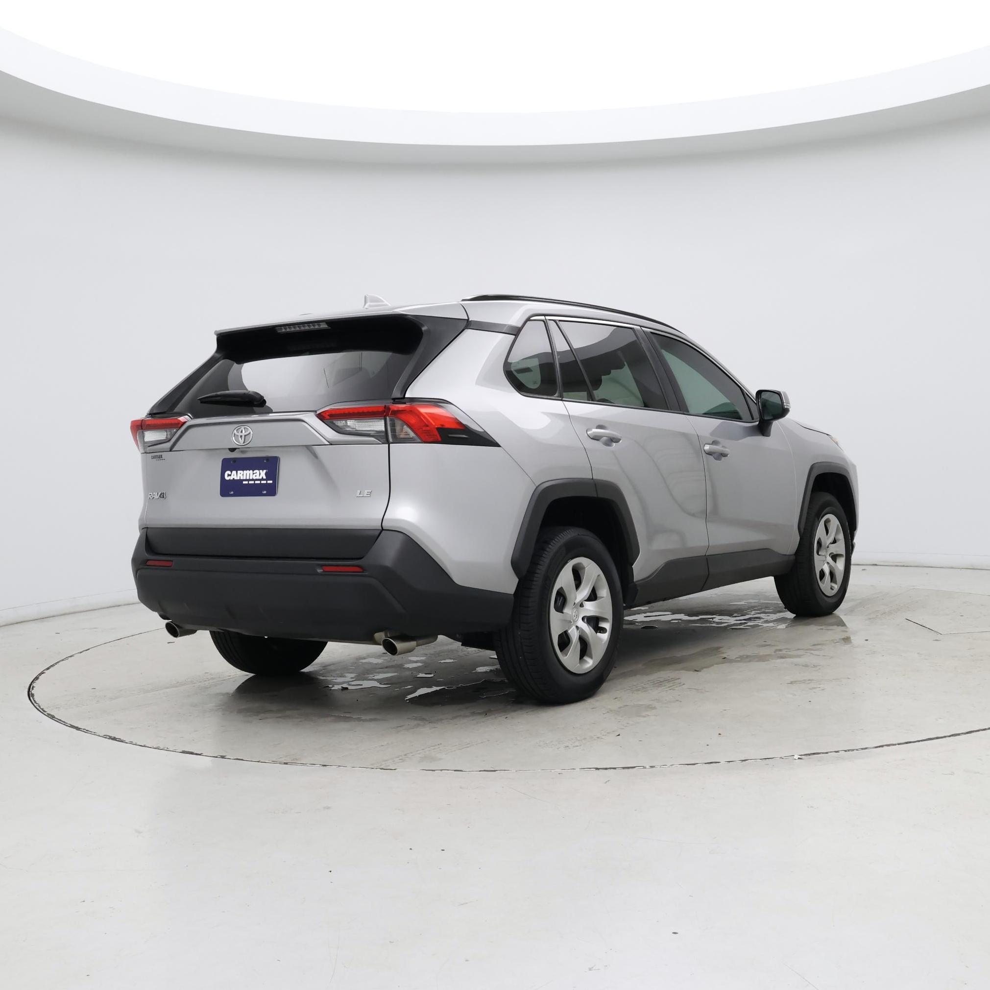 Thumbnail: 2020 Toyota RAV4 - 8