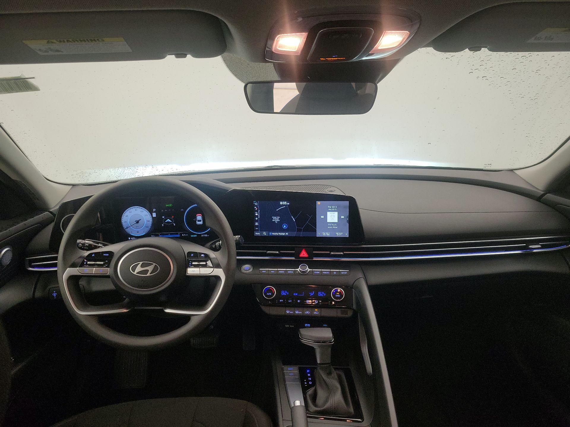 Thumbnail: 2024 Hyundai Elantra - 9