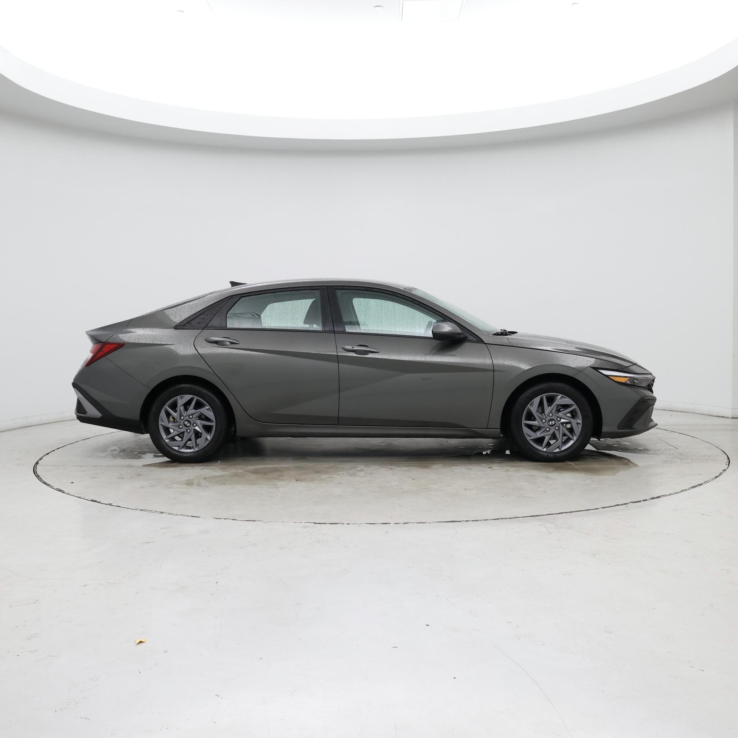 Thumbnail: 2024 Hyundai Elantra - 7