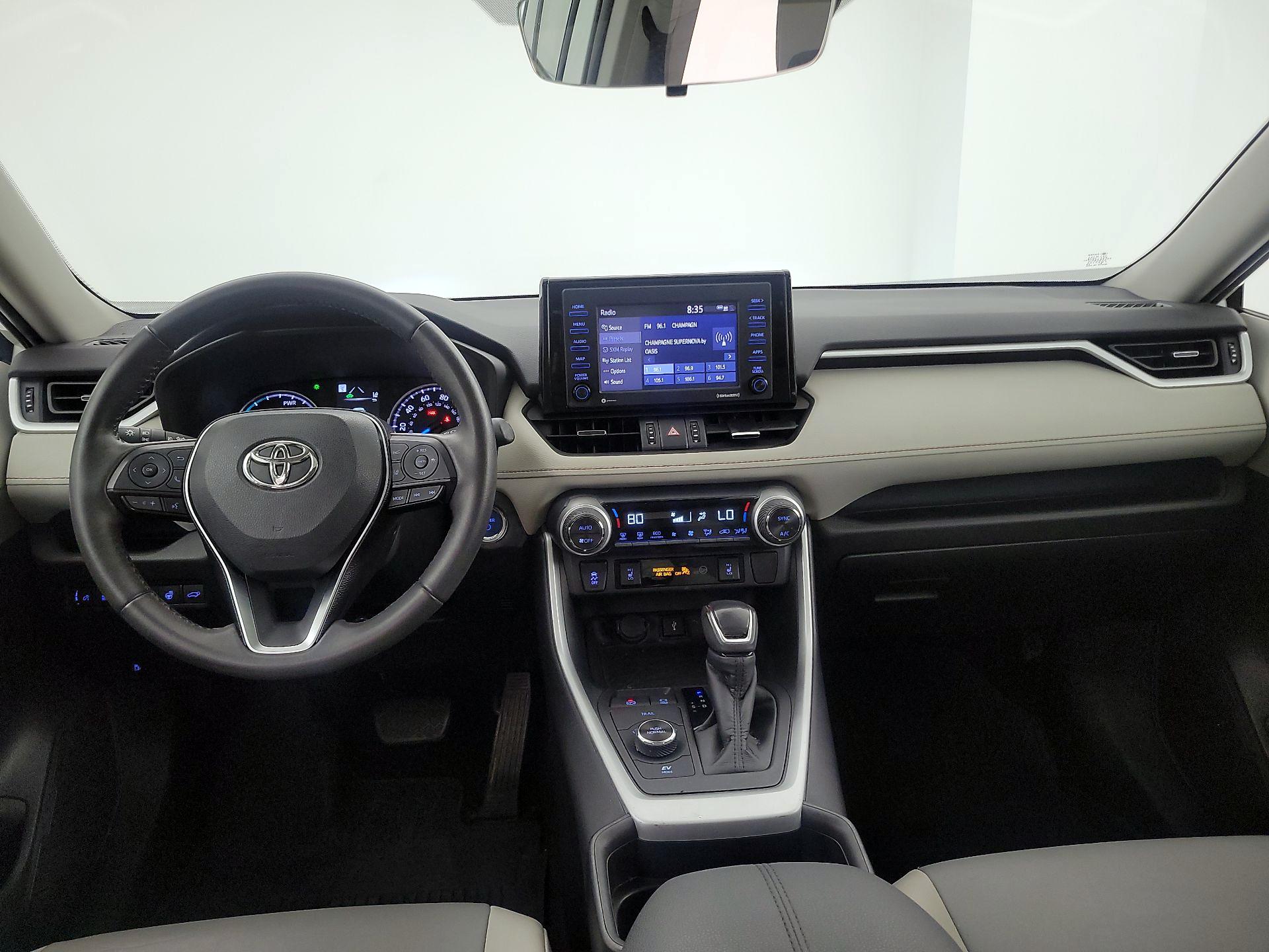 Thumbnail: 2021 Toyota RAV4 - 9