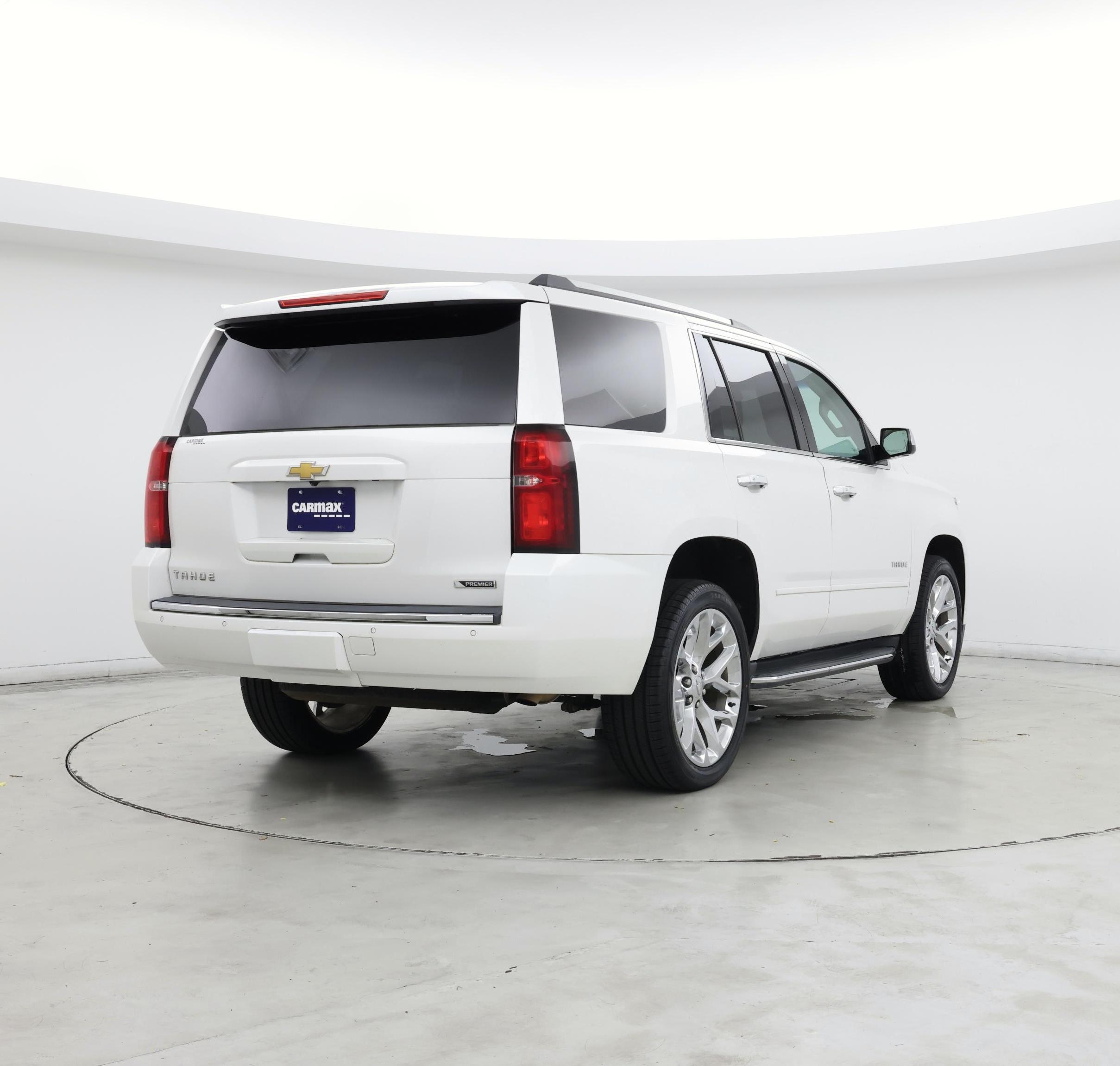 Thumbnail: 2018 Chevrolet Tahoe - 8
