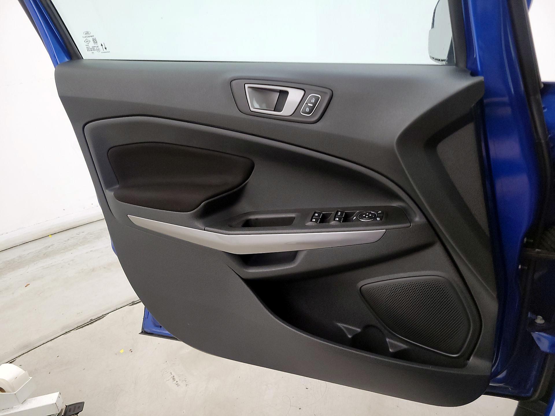 Thumbnail: 2021 Ford EcoSport - 12