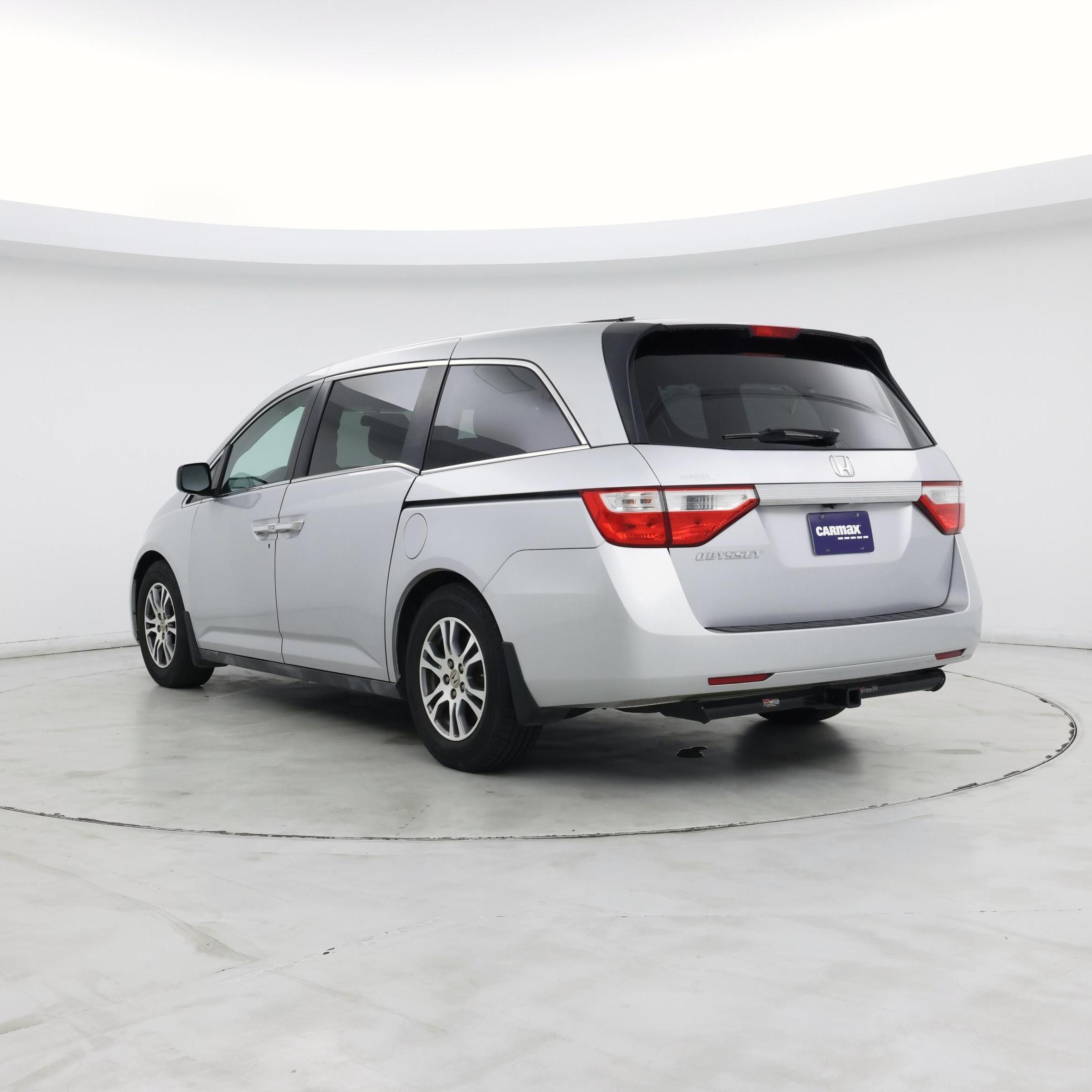 Thumbnail: 2013 Honda Odyssey - 2