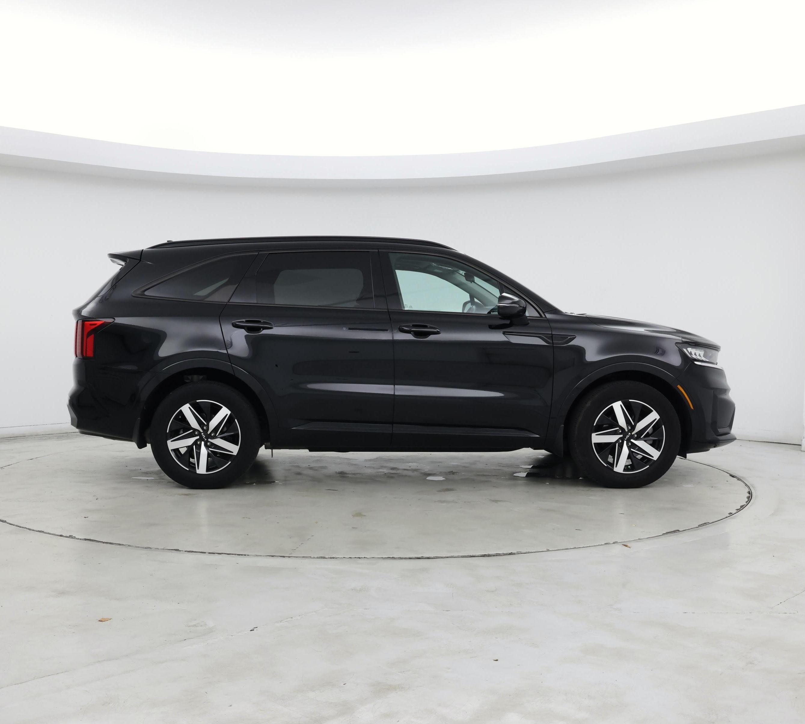 Thumbnail: 2023 Kia Sorento - 7
