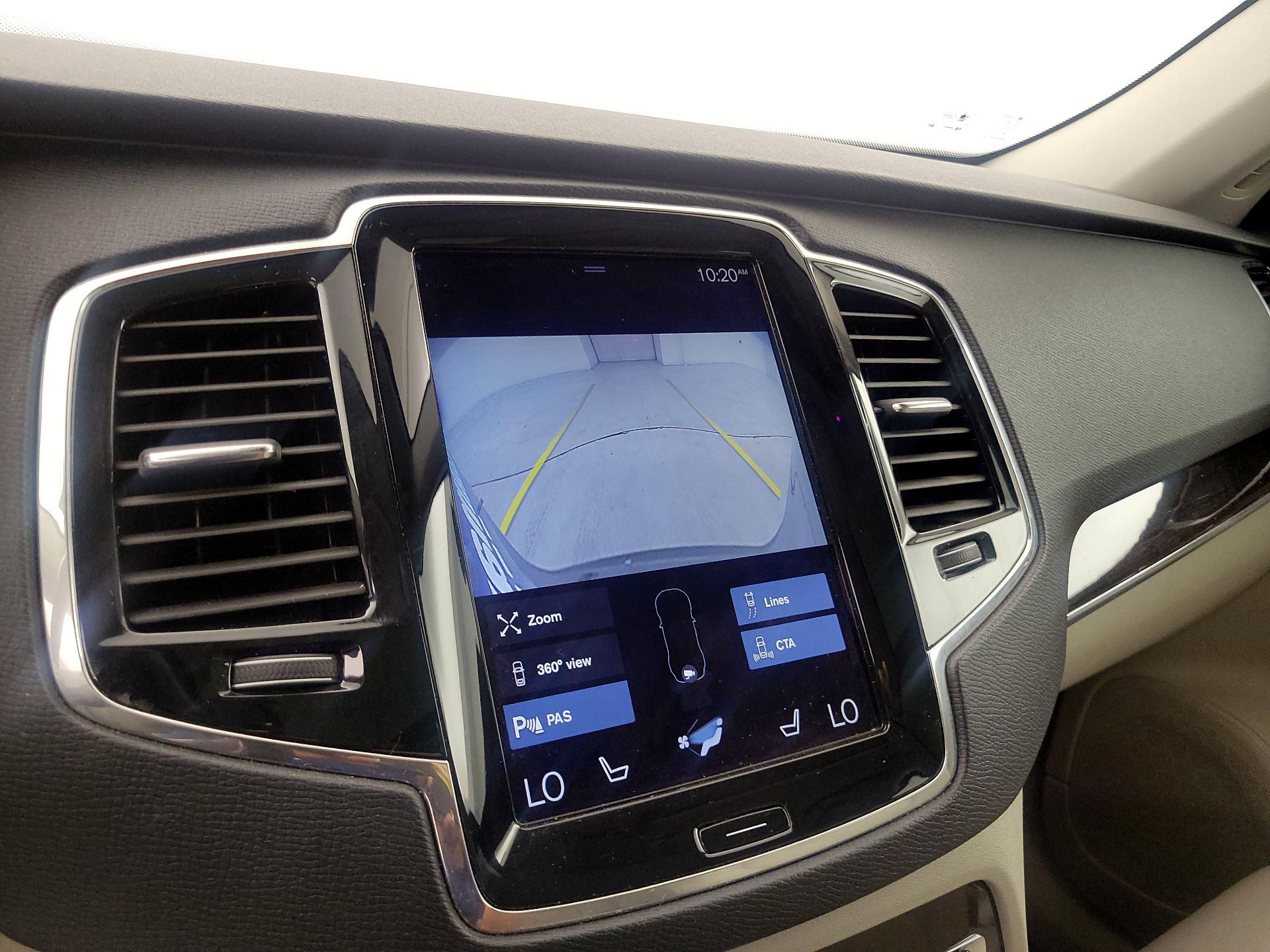 Thumbnail: 2017 Volvo XC90 - 15