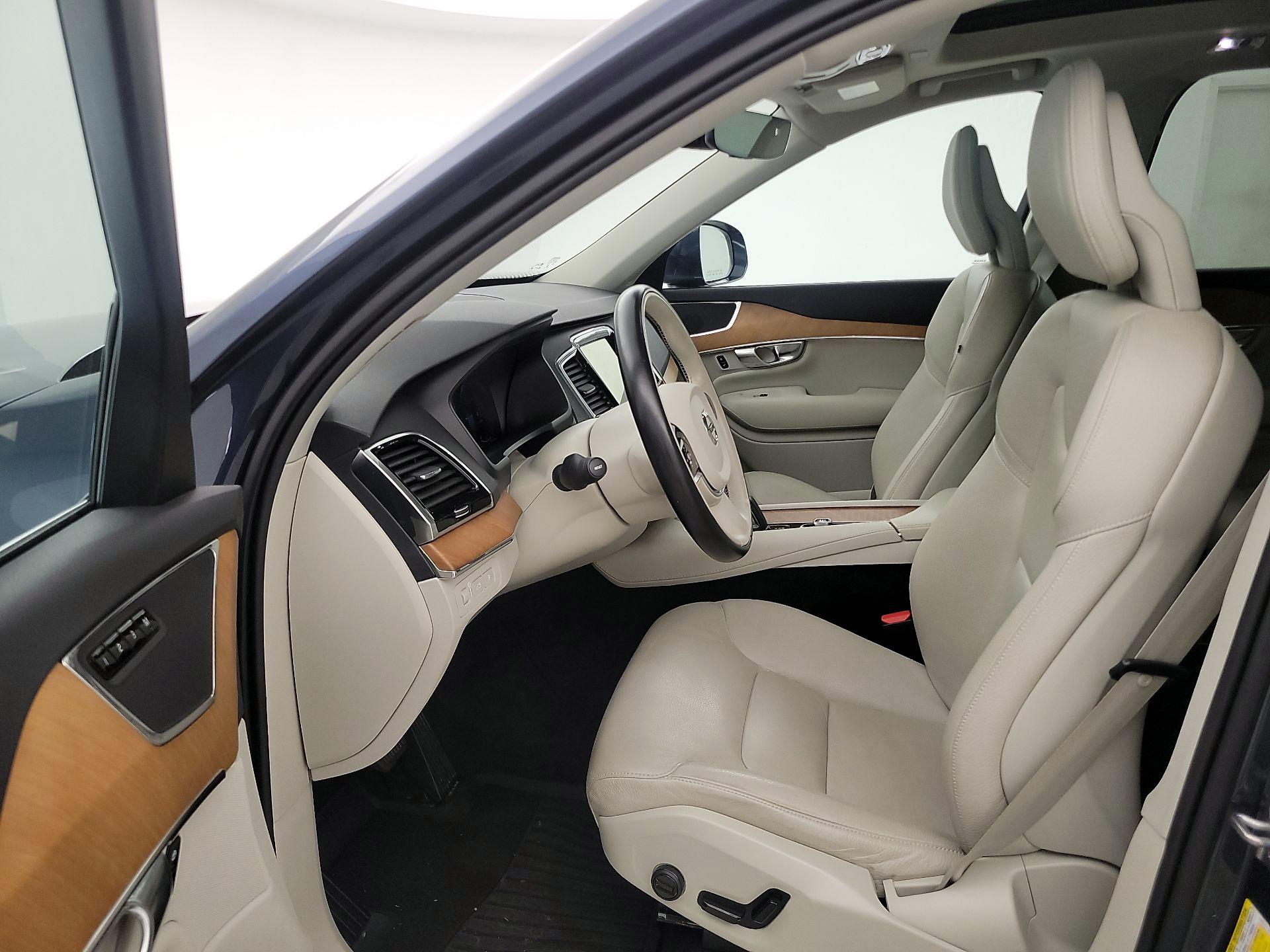 Thumbnail: 2021 Volvo XC90 - 11