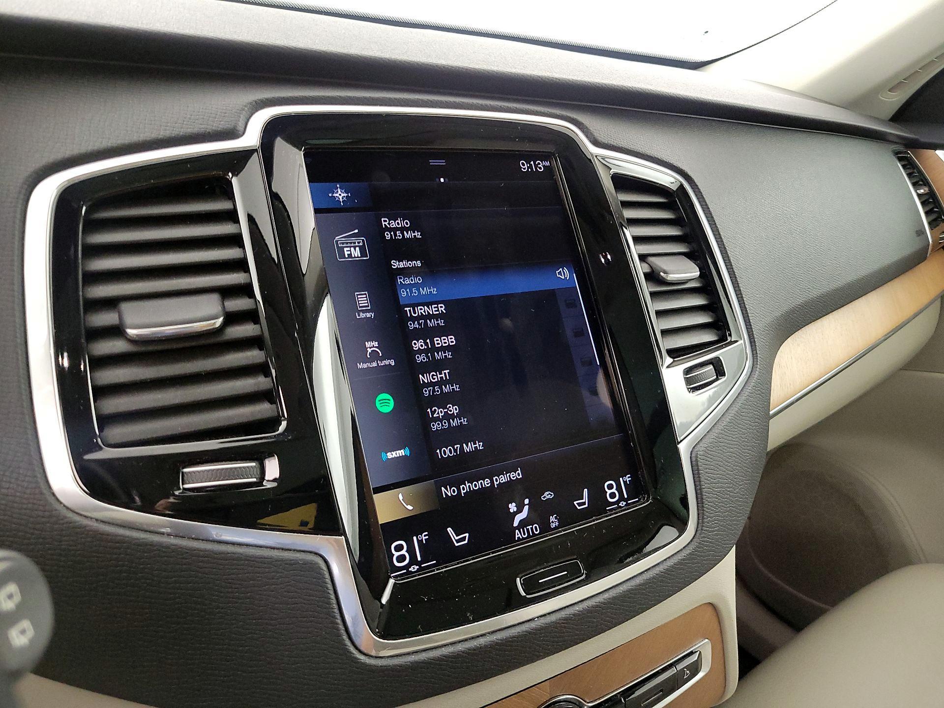 Thumbnail: 2021 Volvo XC90 - 16
