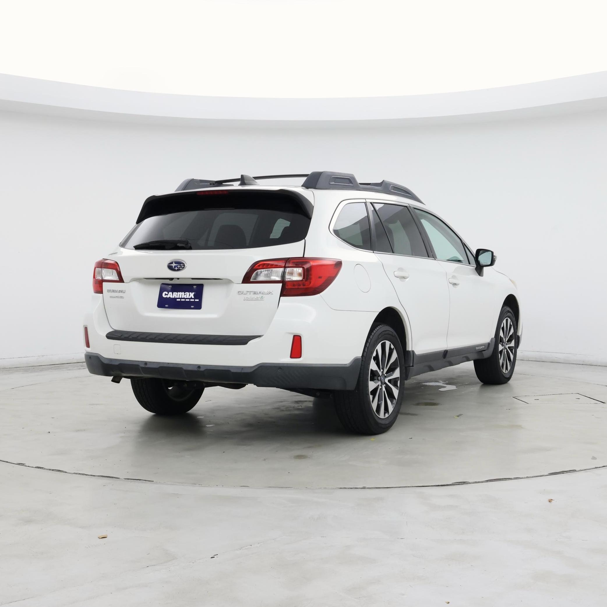 Thumbnail: 2017 Subaru Outback - 8