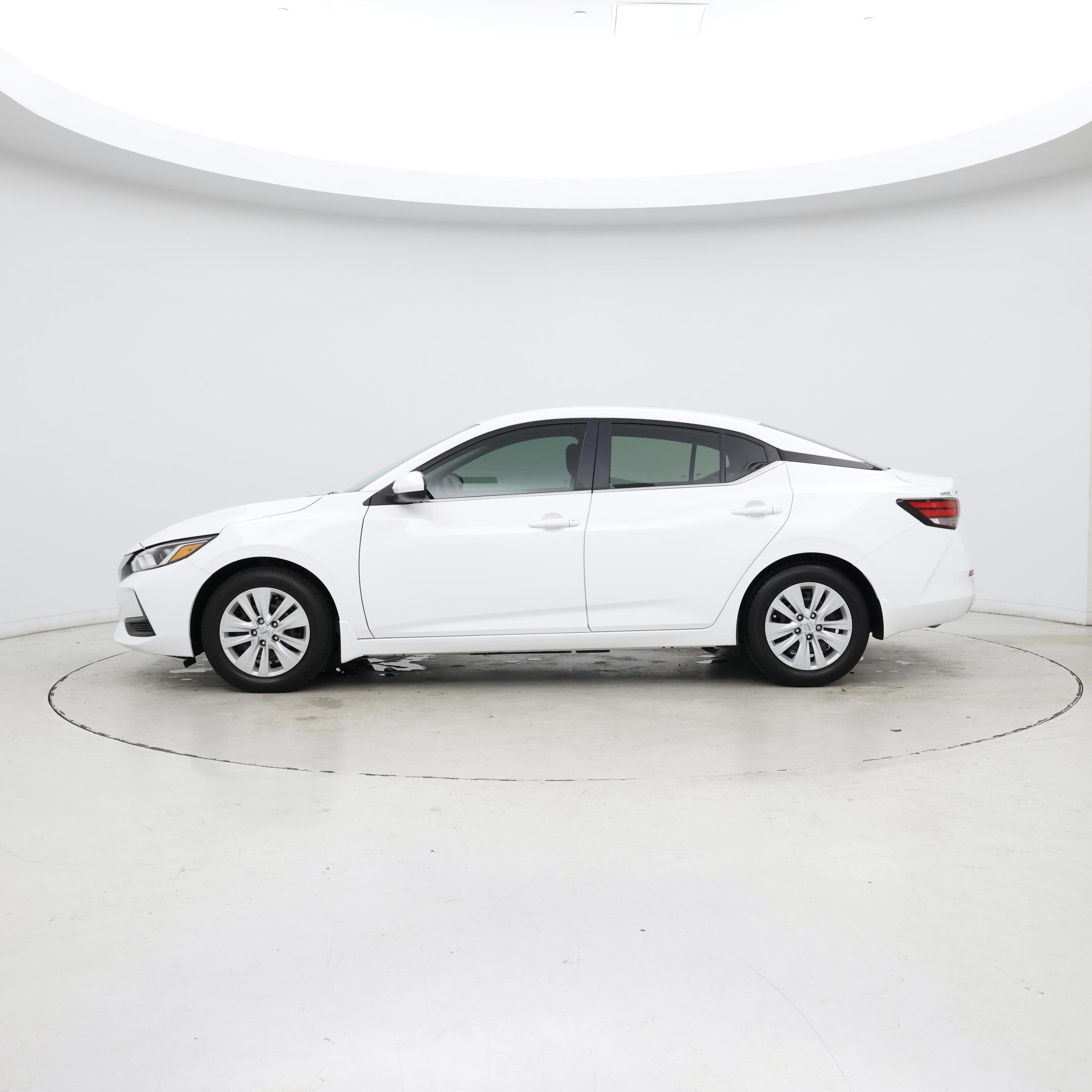 Thumbnail: 2023 Nissan Sentra - 3