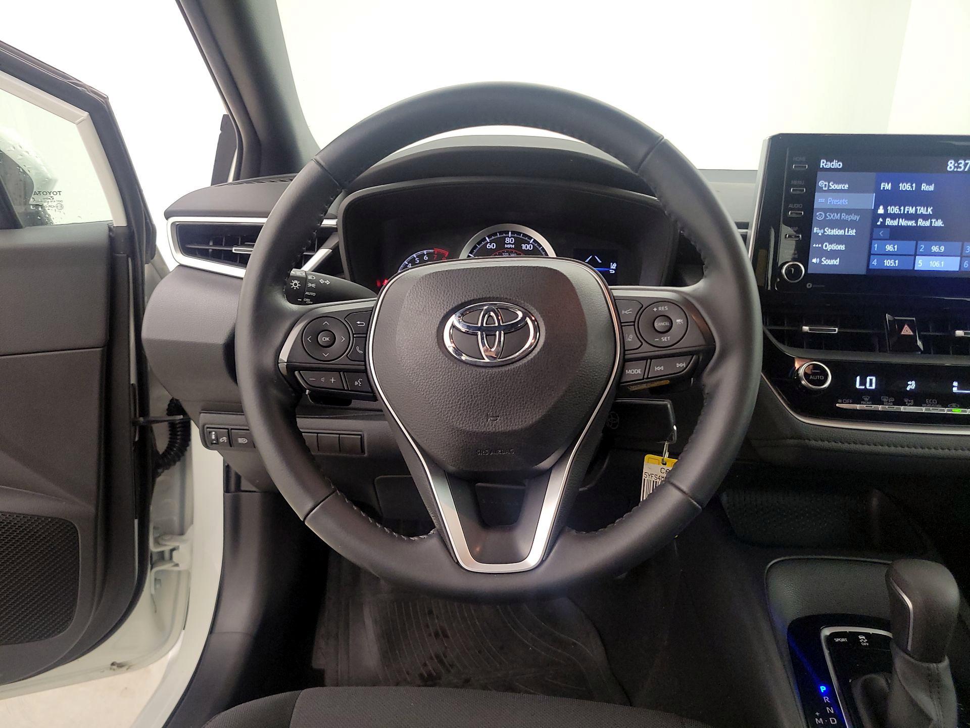 Thumbnail: 2021 Toyota Corolla - 10