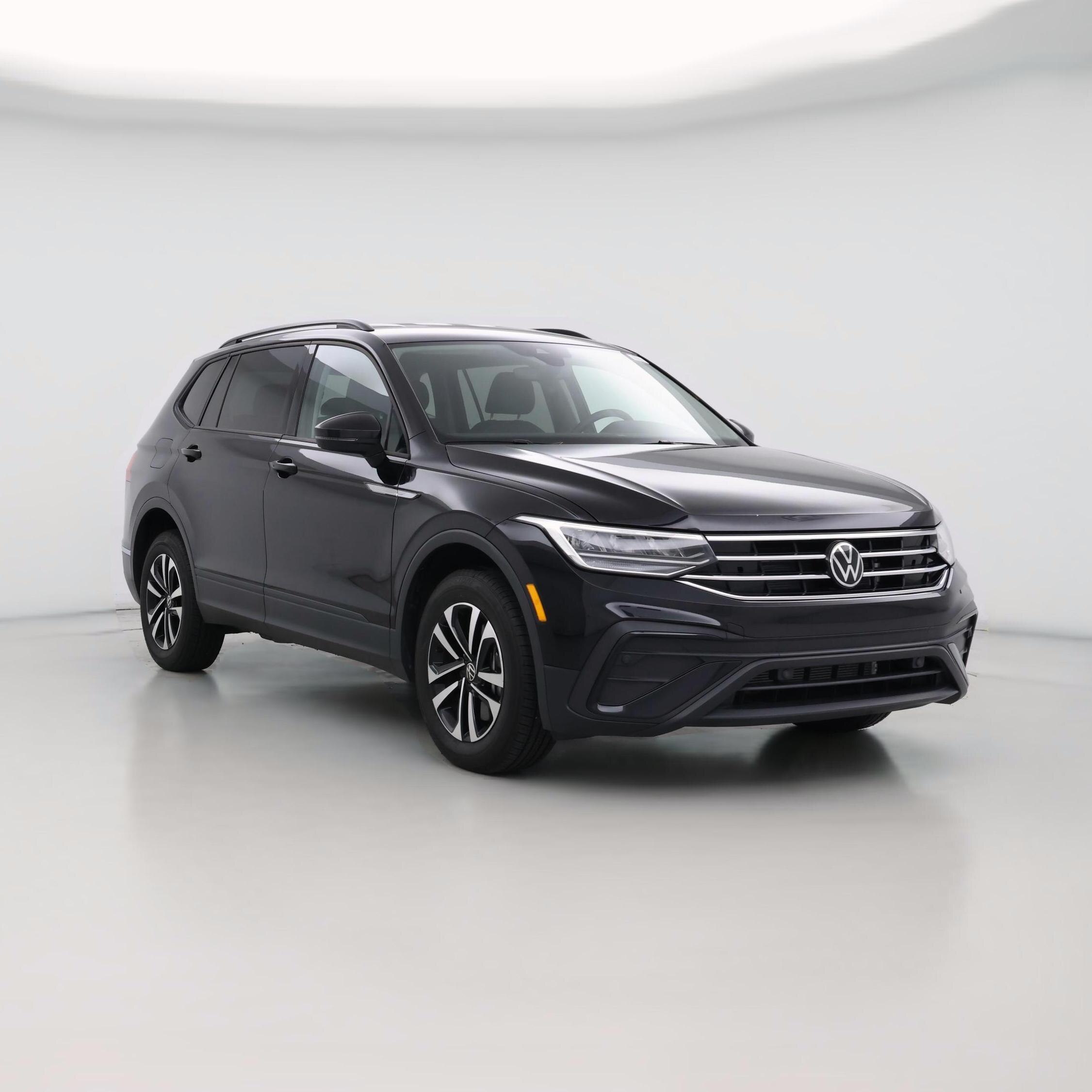 Thumbnail: 2023 Volkswagen Tiguan - 1