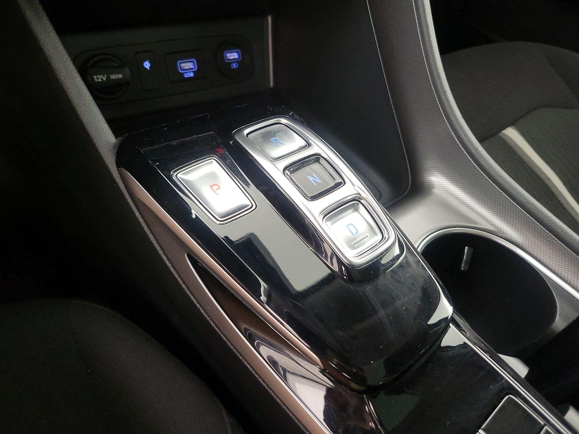 Thumbnail: 2023 Hyundai Sonata - 18