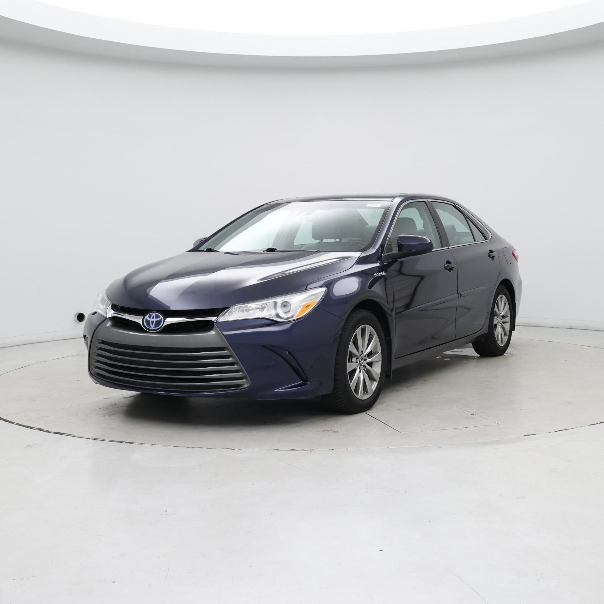 Thumbnail: 2017 Toyota Camry - 4