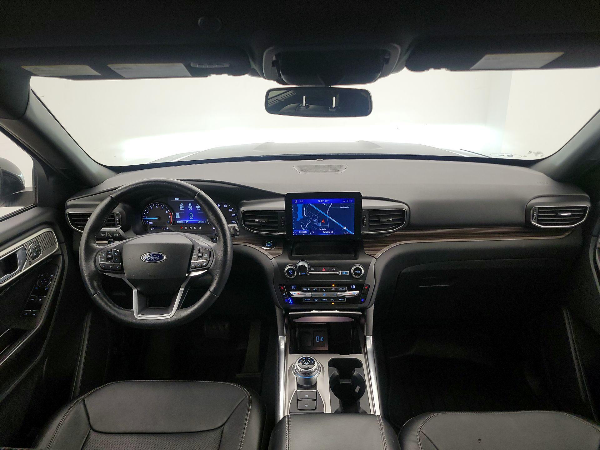 Thumbnail: 2020 Ford Explorer - 9