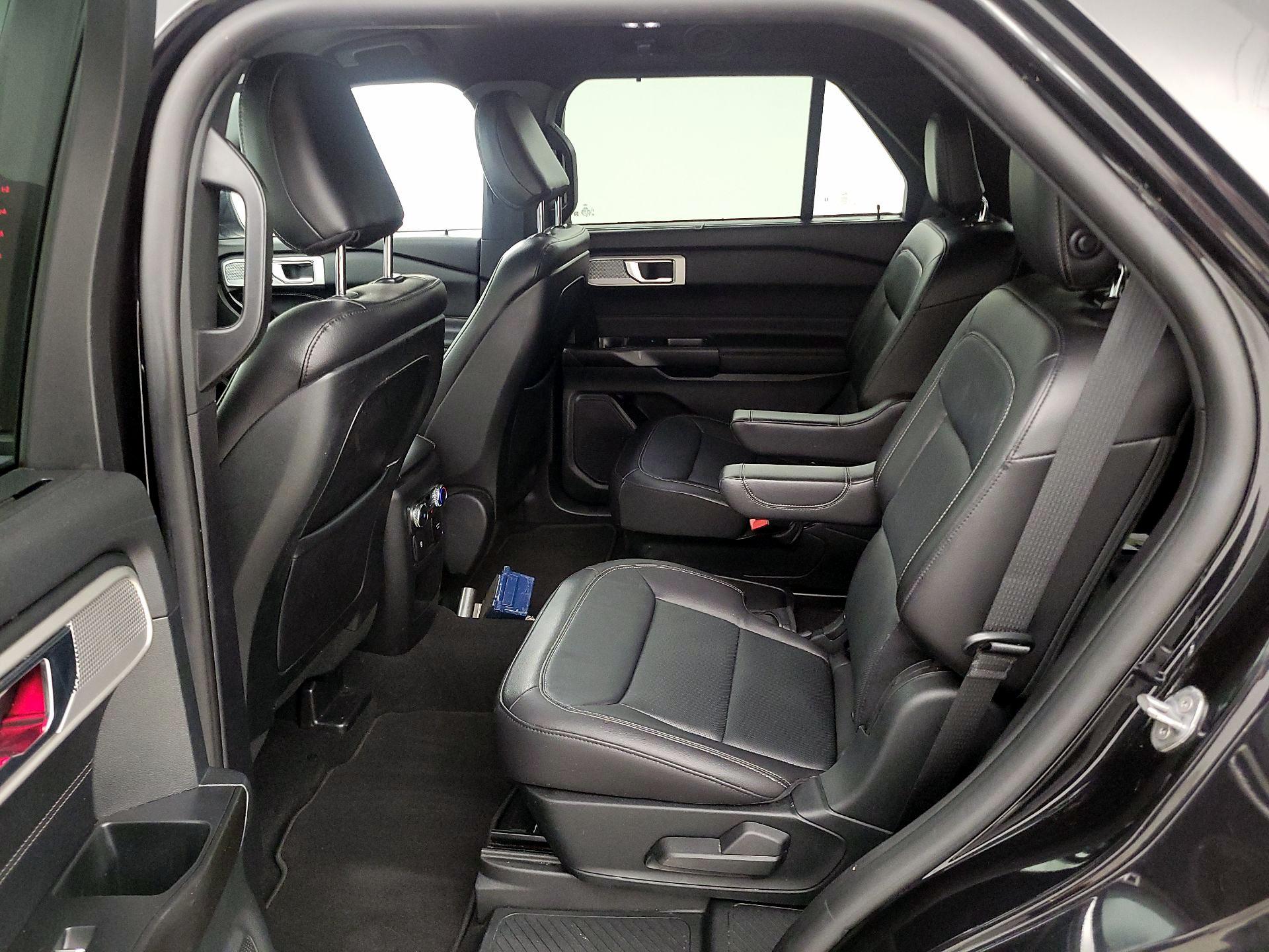 Thumbnail: 2020 Ford Explorer - 20