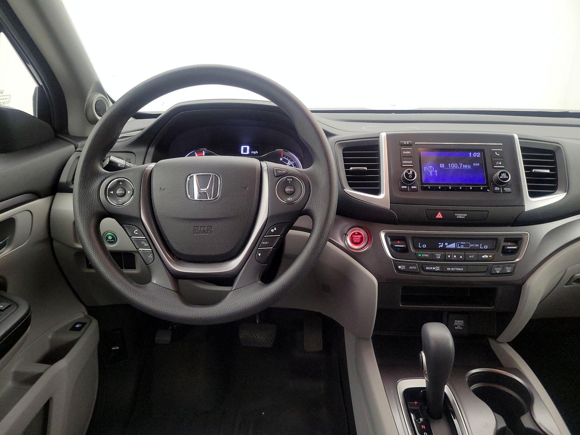 Thumbnail: 2017 Honda Ridgeline - 10