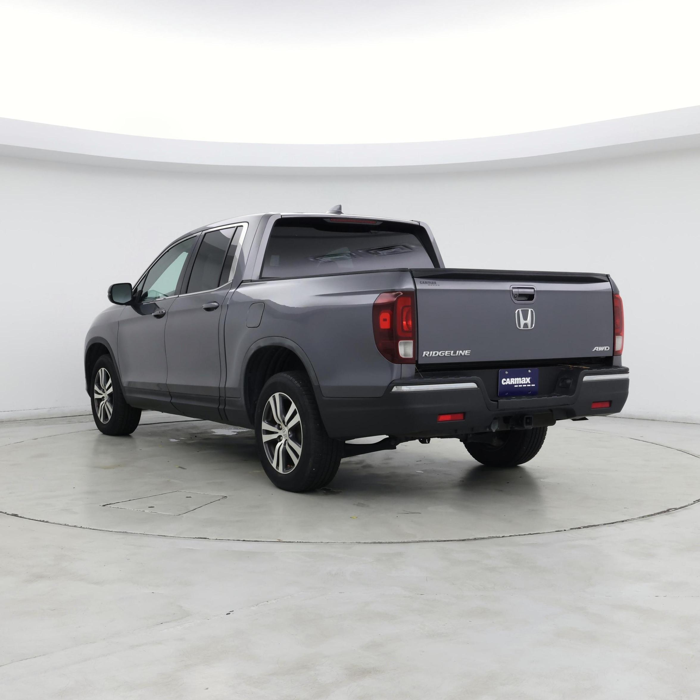 Thumbnail: 2017 Honda Ridgeline - 2