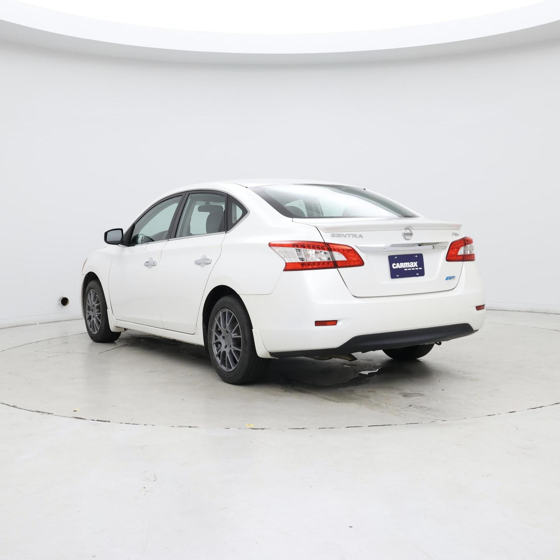 Thumbnail: 2013 Nissan Sentra - 2