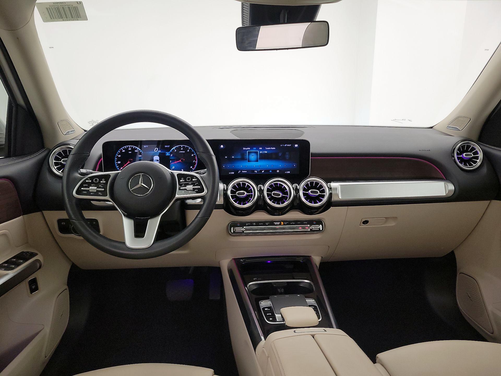 Thumbnail: 2020 Mercedes-Benz GLB - 9
