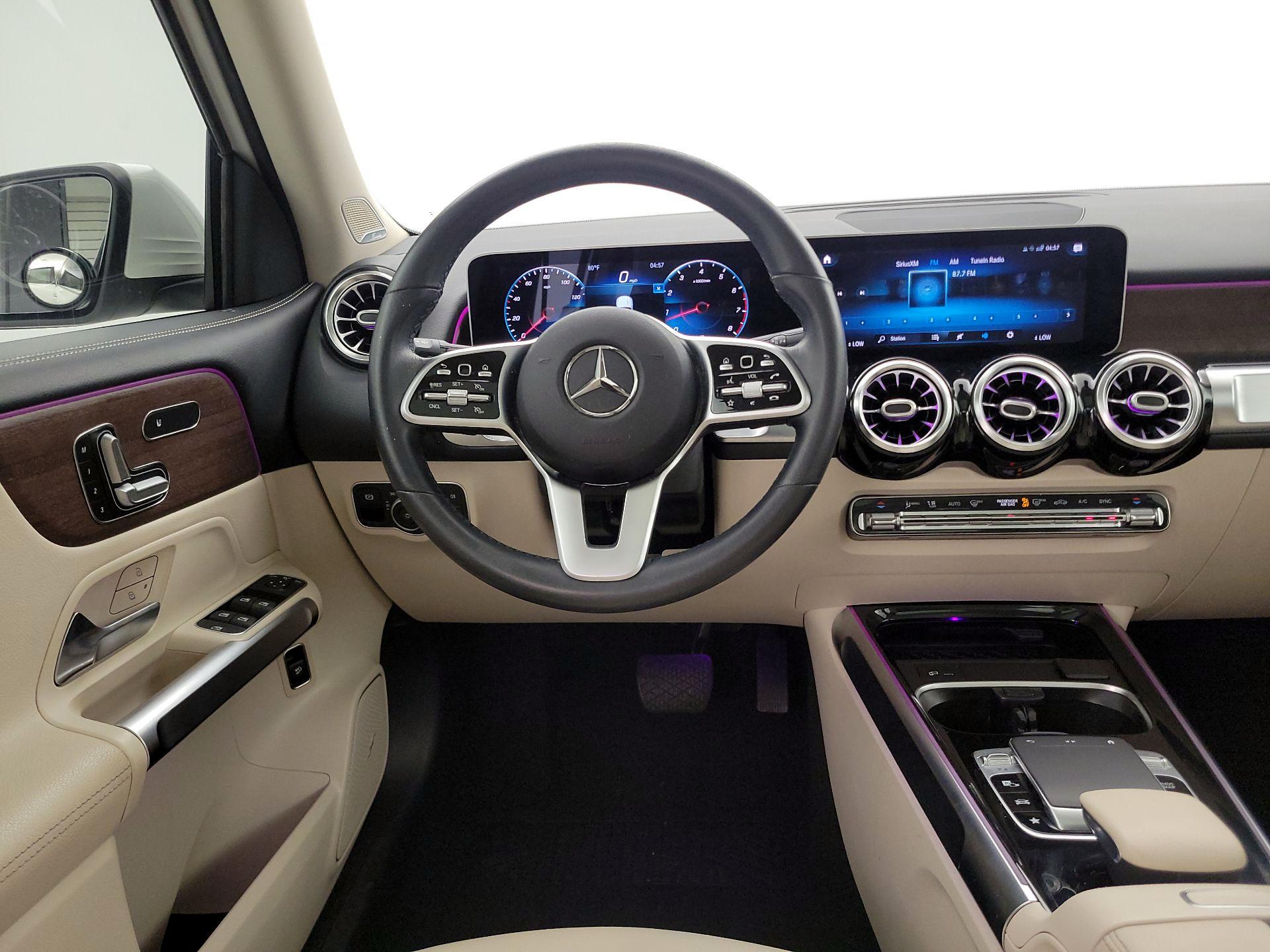 Thumbnail: 2020 Mercedes-Benz GLB - 10