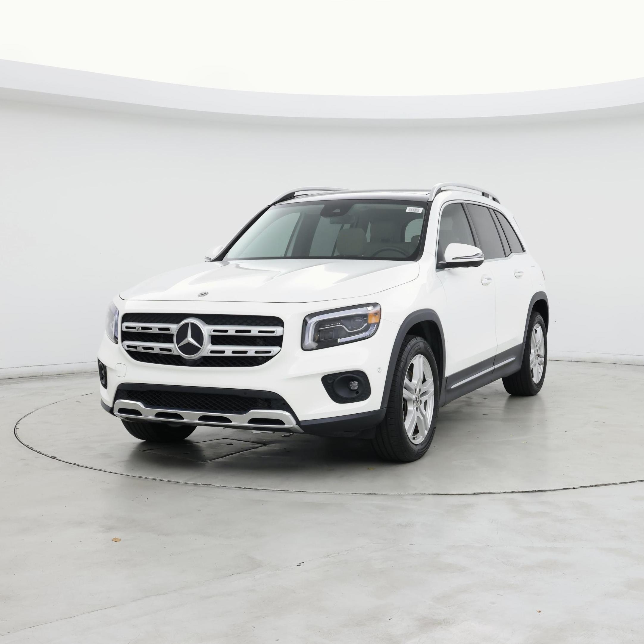 Thumbnail: 2020 Mercedes-Benz GLB - 4