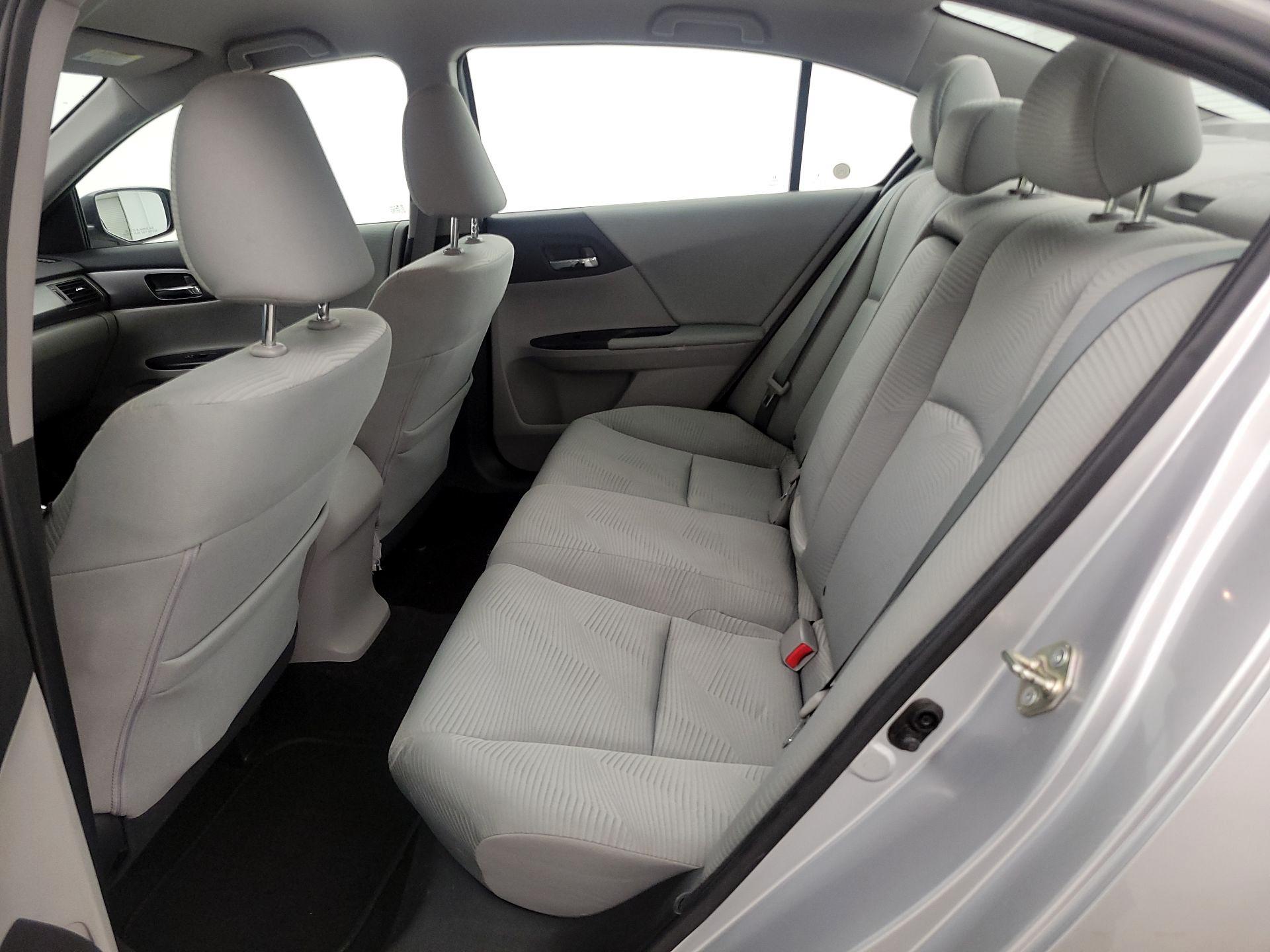 Thumbnail: 2015 Honda Accord - 19