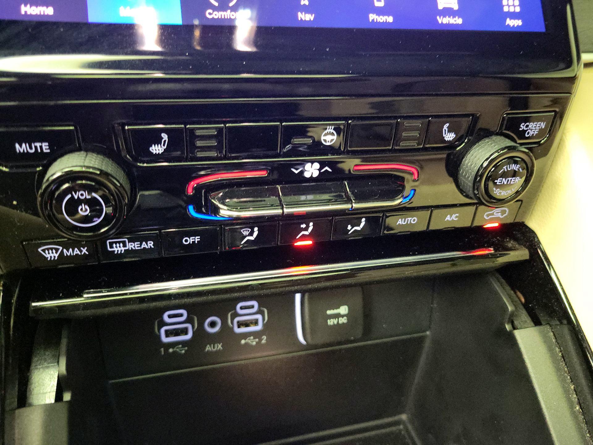 Thumbnail: 2023 Jeep Grand Cherokee L - 17