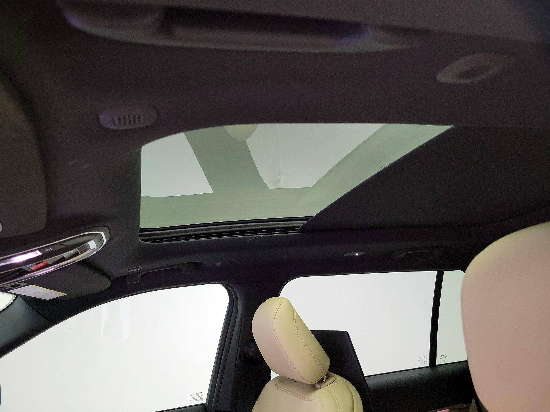 Thumbnail: 2023 Jeep Grand Cherokee L - 20