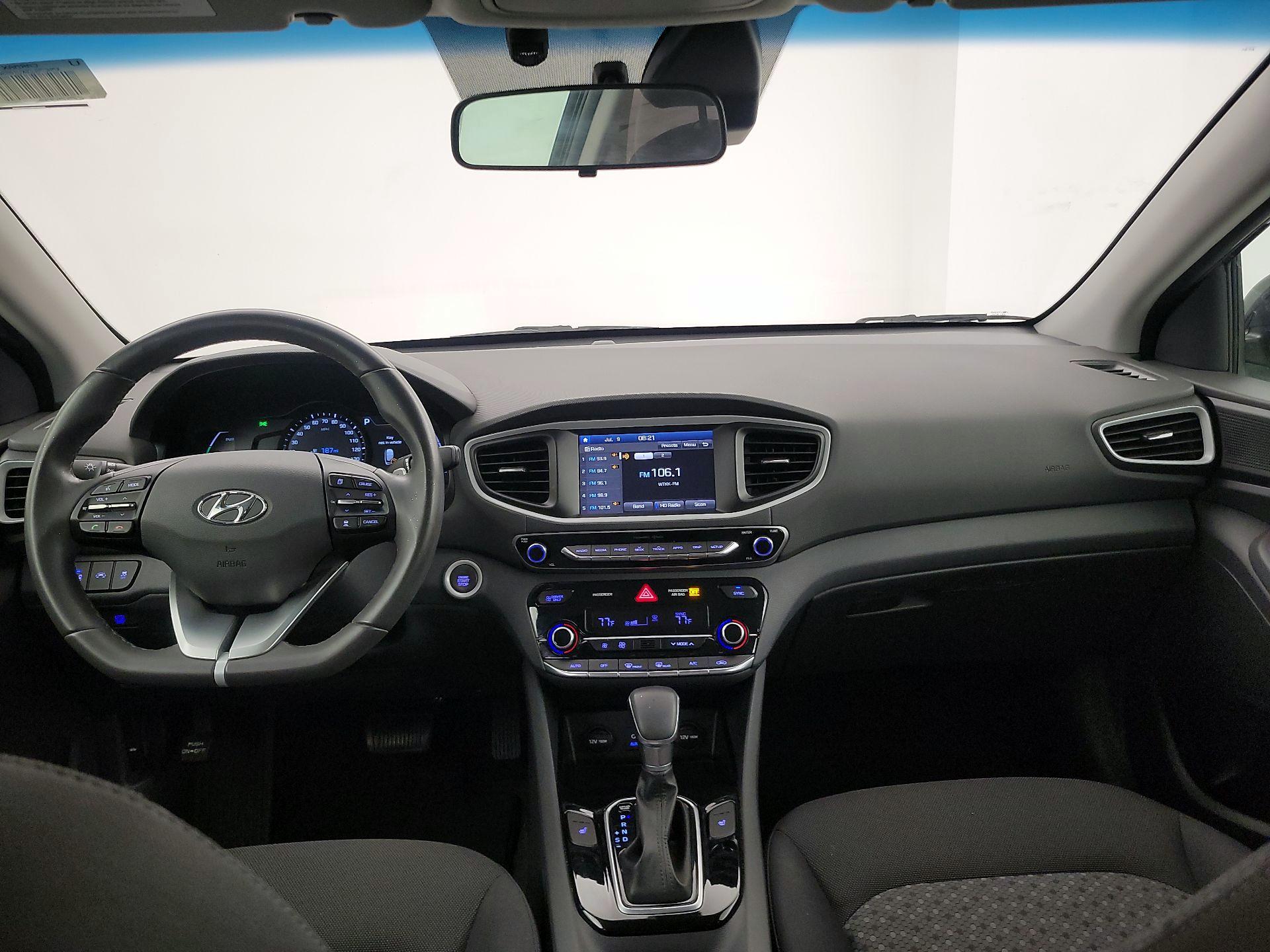 Thumbnail: 2019 Hyundai Ioniq - 9