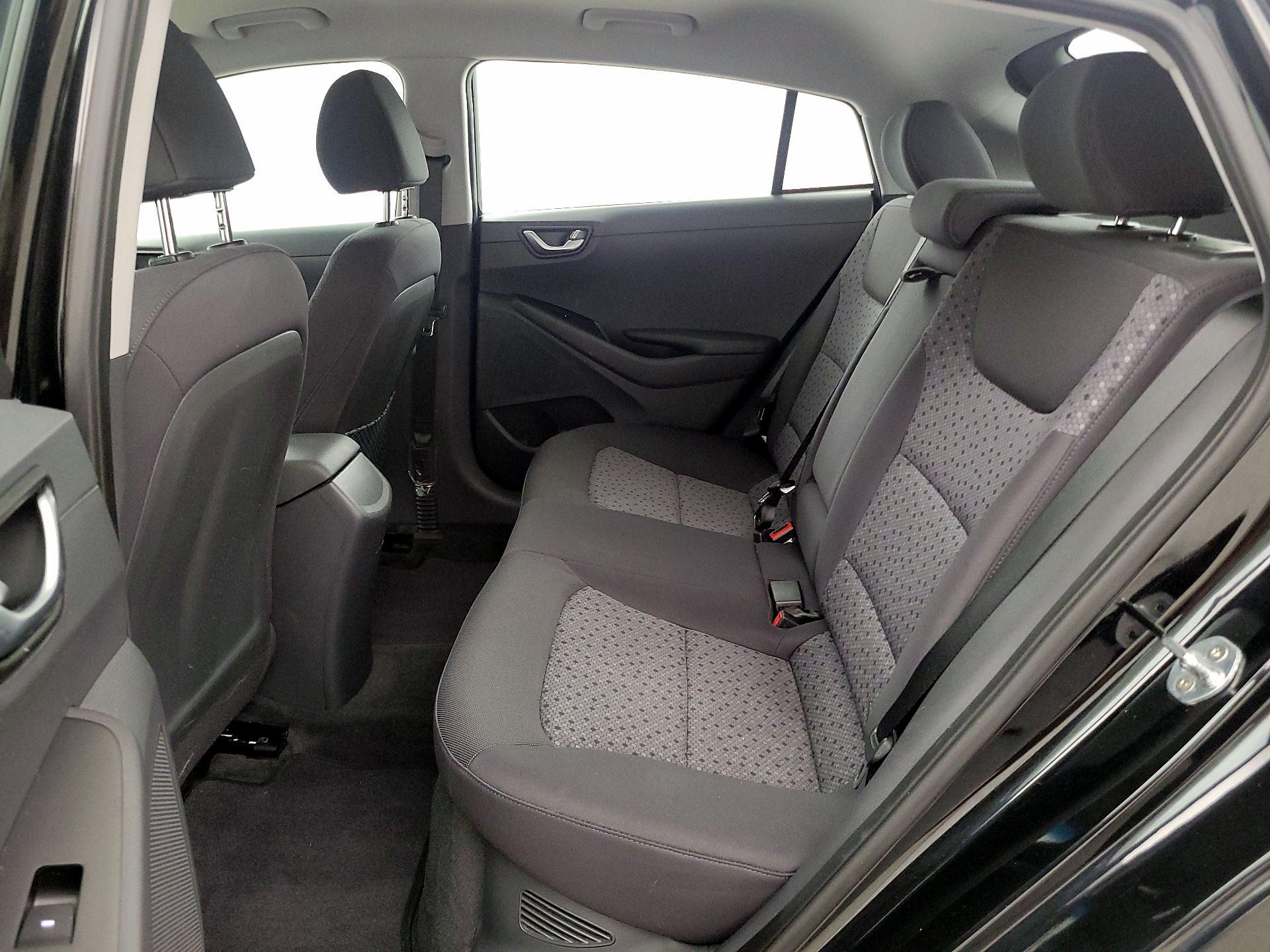 Thumbnail: 2019 Hyundai Ioniq - 19