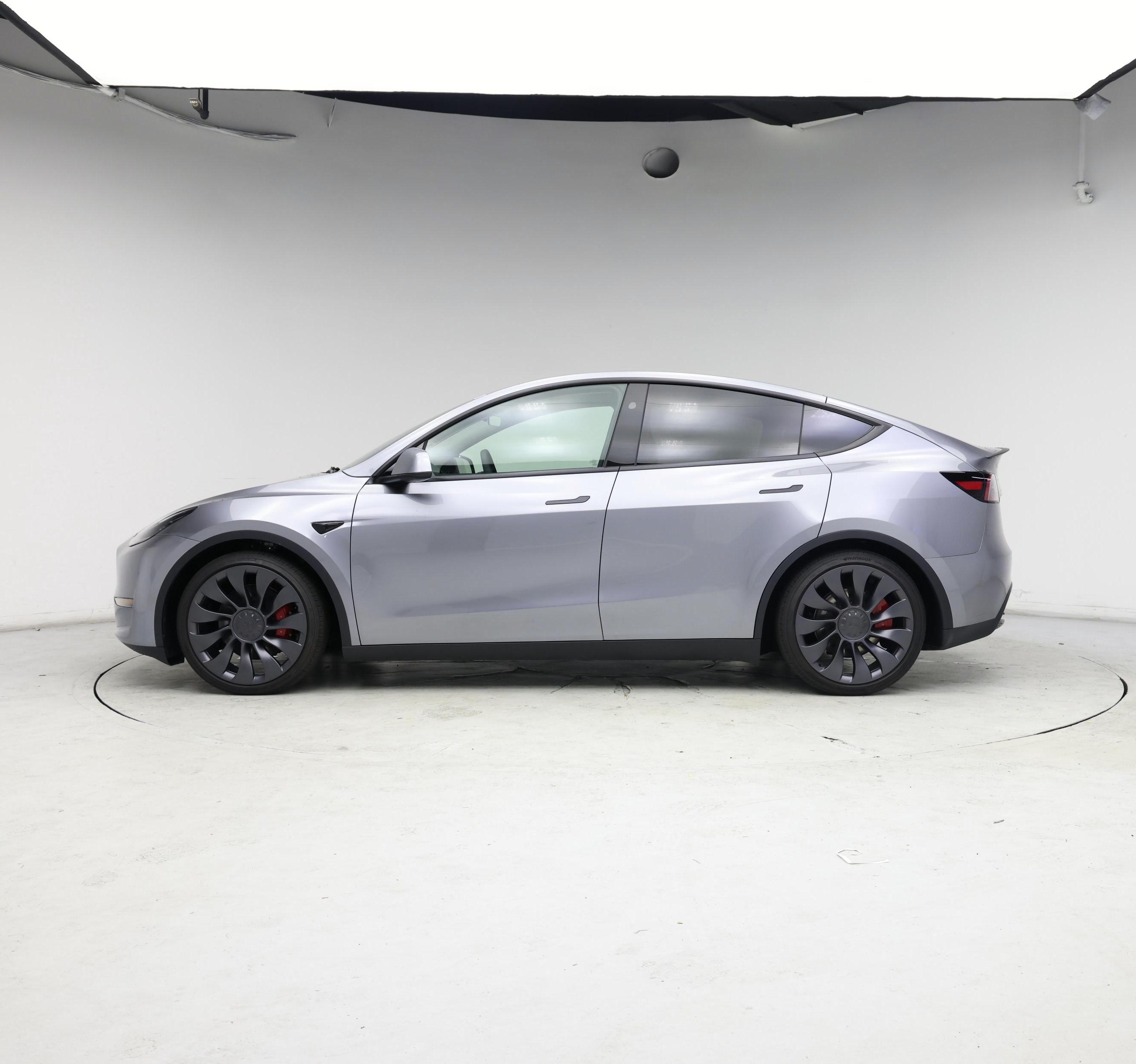 Thumbnail: 2025 Tesla Model Y - 3