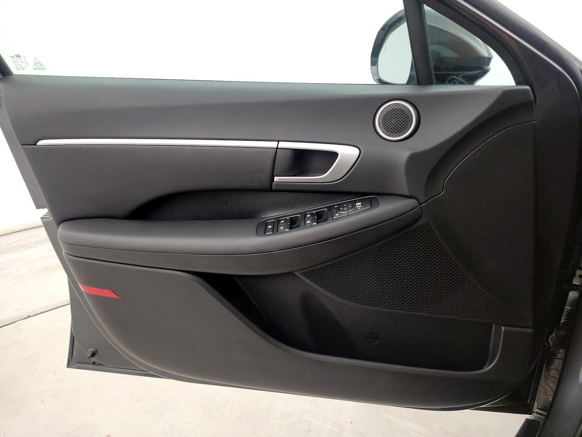 Thumbnail: 2024 Hyundai Sonata - 12
