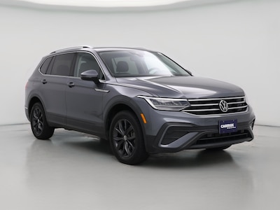 Gray 2022 Volkswagen Tiguan SE