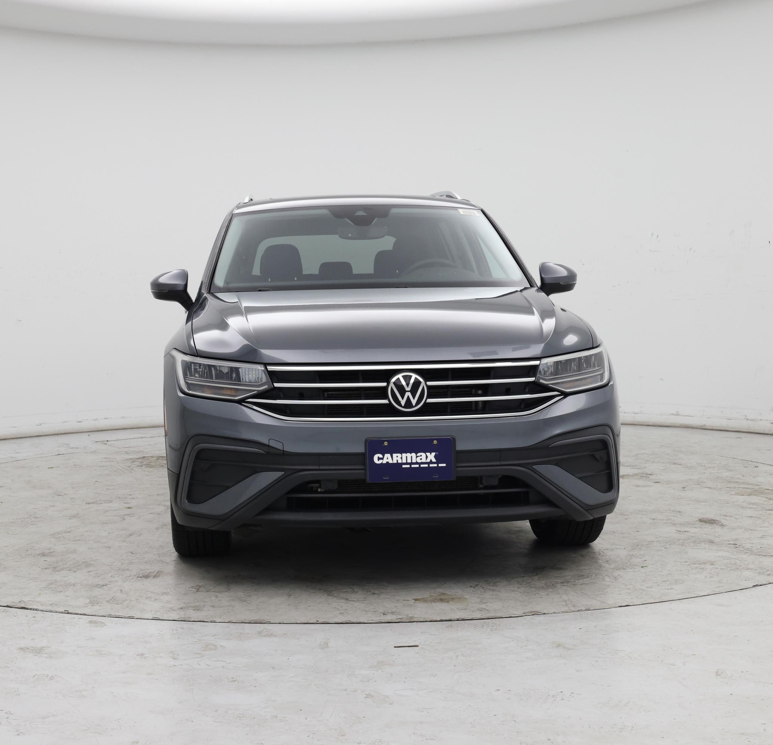 Thumbnail: 2022 Volkswagen Tiguan - 5
