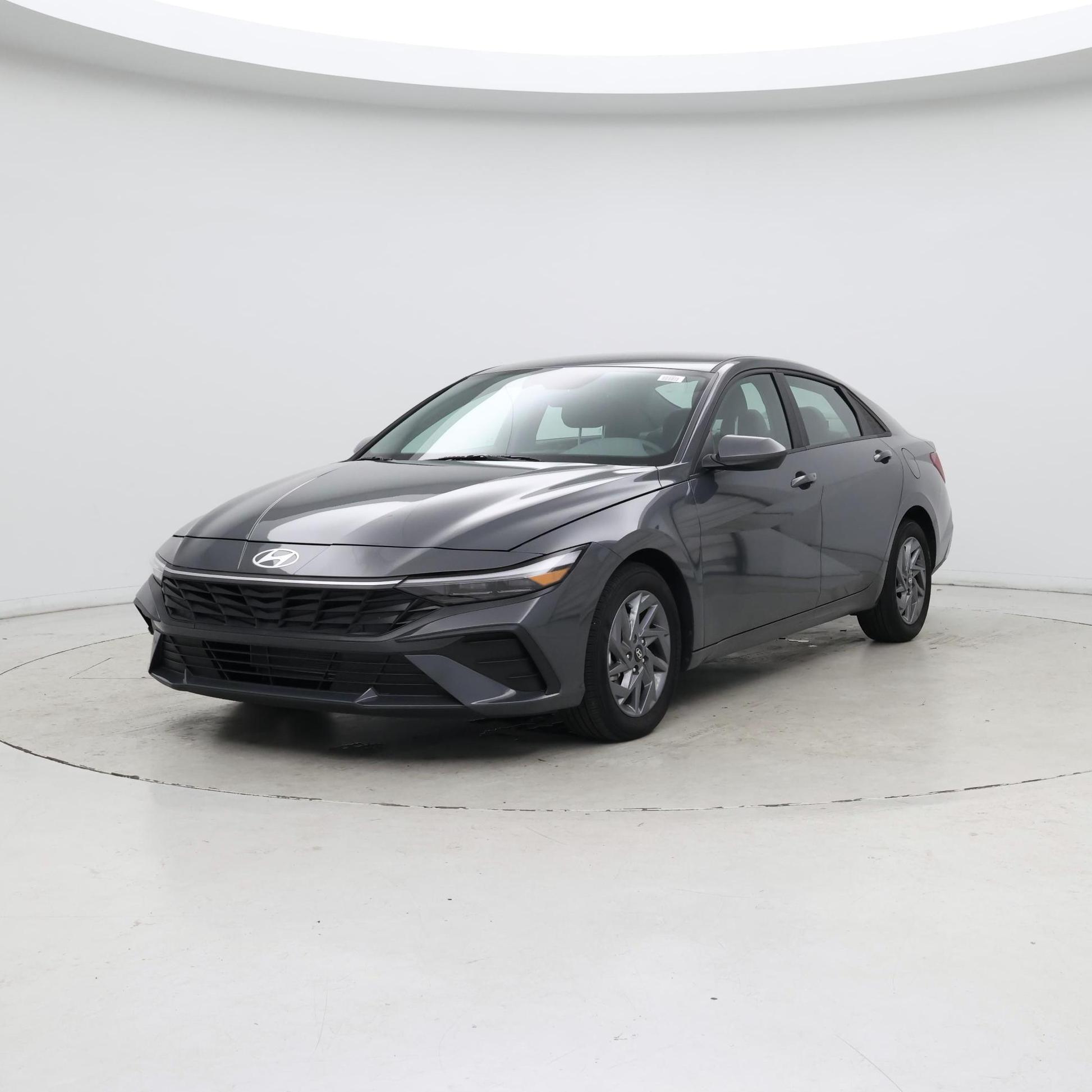 Thumbnail: 2024 Hyundai Elantra - 4