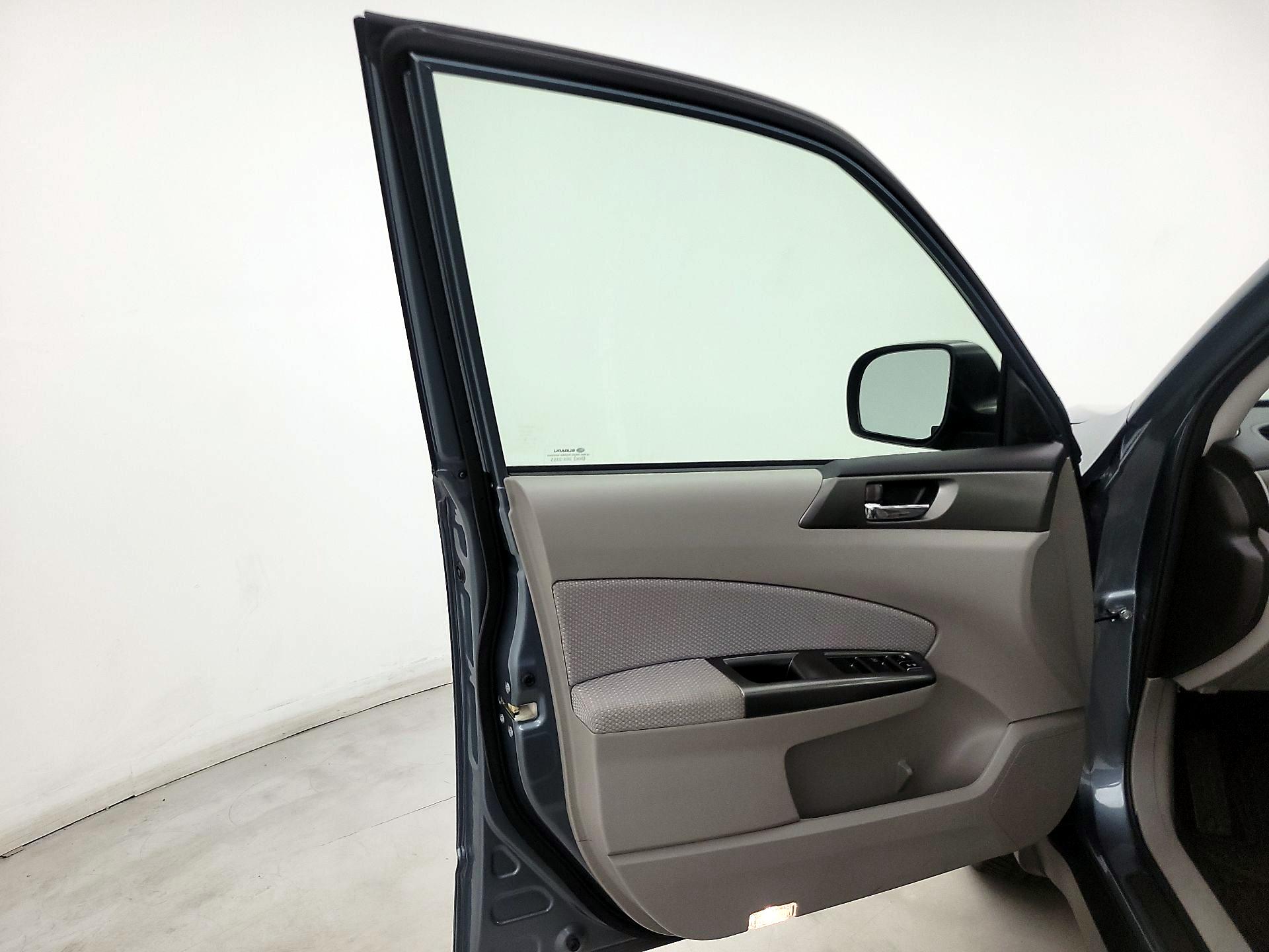 Thumbnail: 2013 Subaru Forester - 12