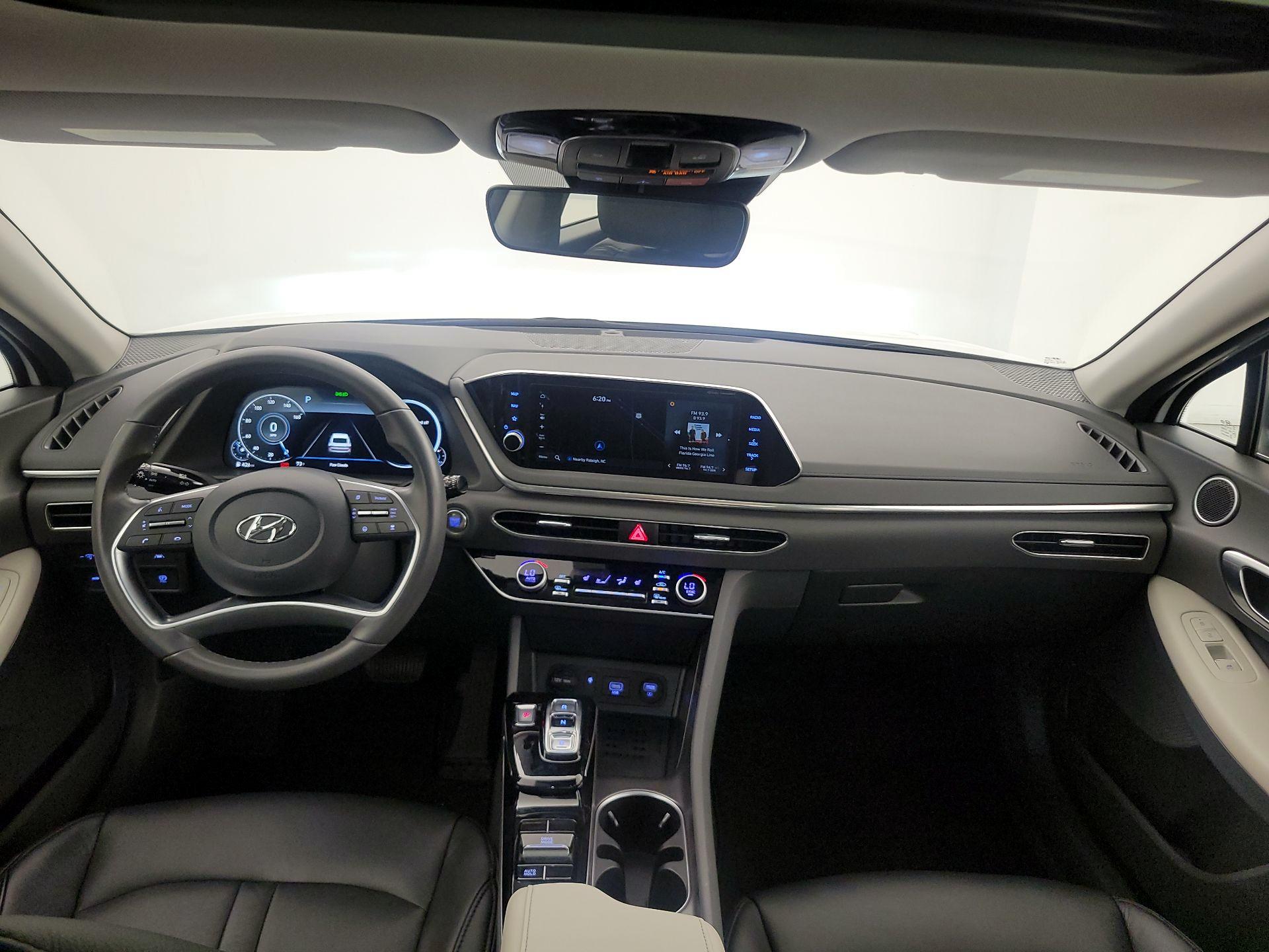 Thumbnail: 2023 Hyundai Sonata - 9