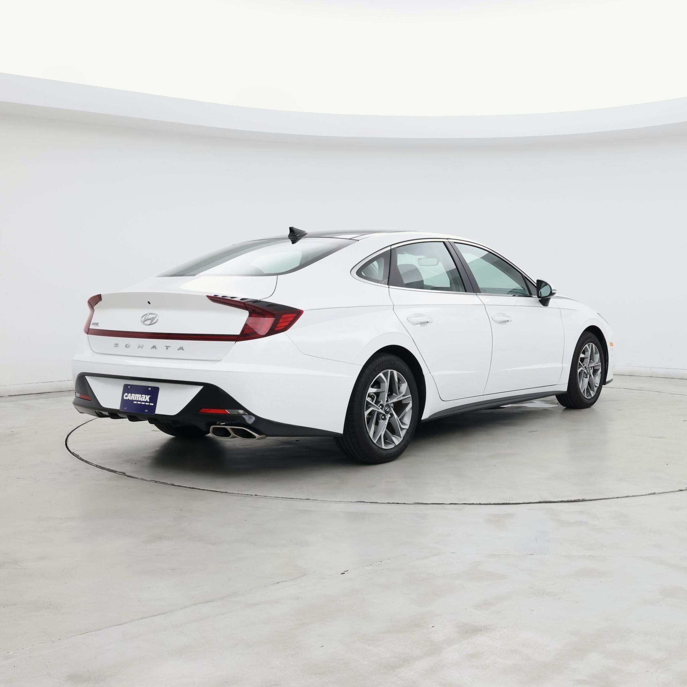 Thumbnail: 2023 Hyundai Sonata - 8