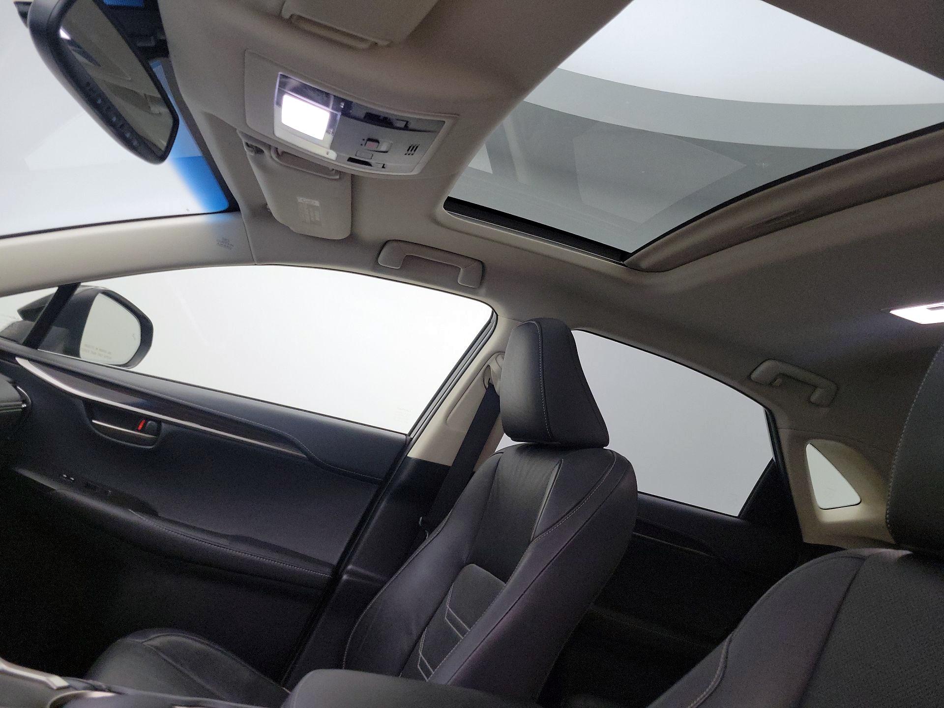 Thumbnail: 2016 Lexus NX - 18