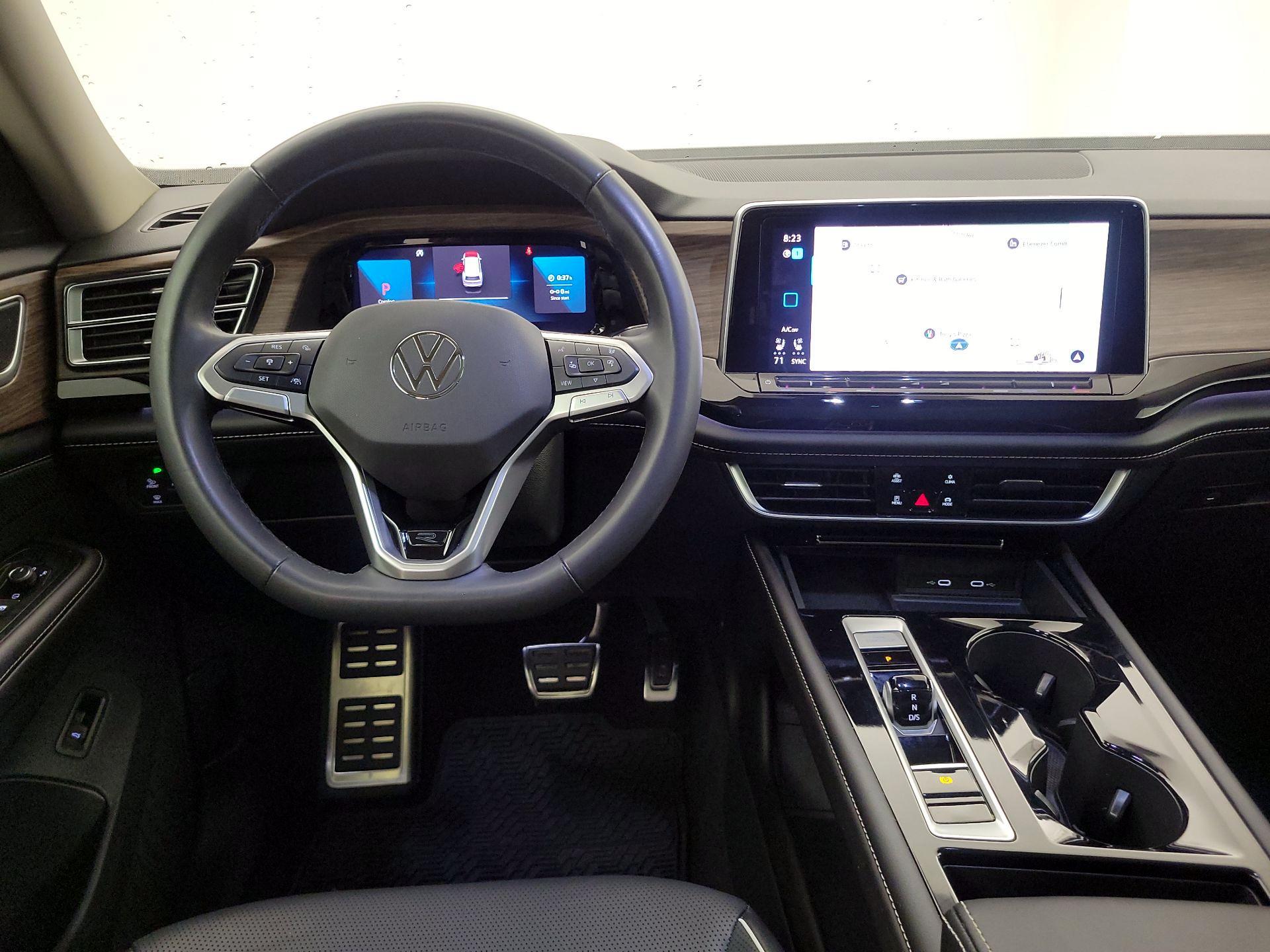Thumbnail: 2024 Volkswagen Atlas - 10
