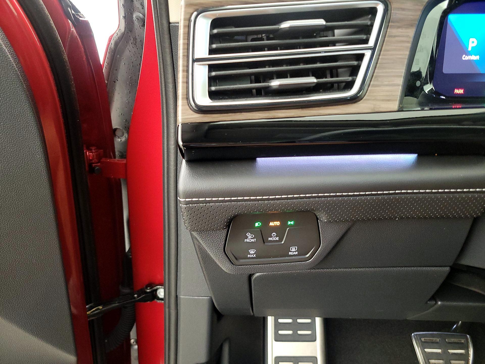 Thumbnail: 2024 Volkswagen Atlas - 13