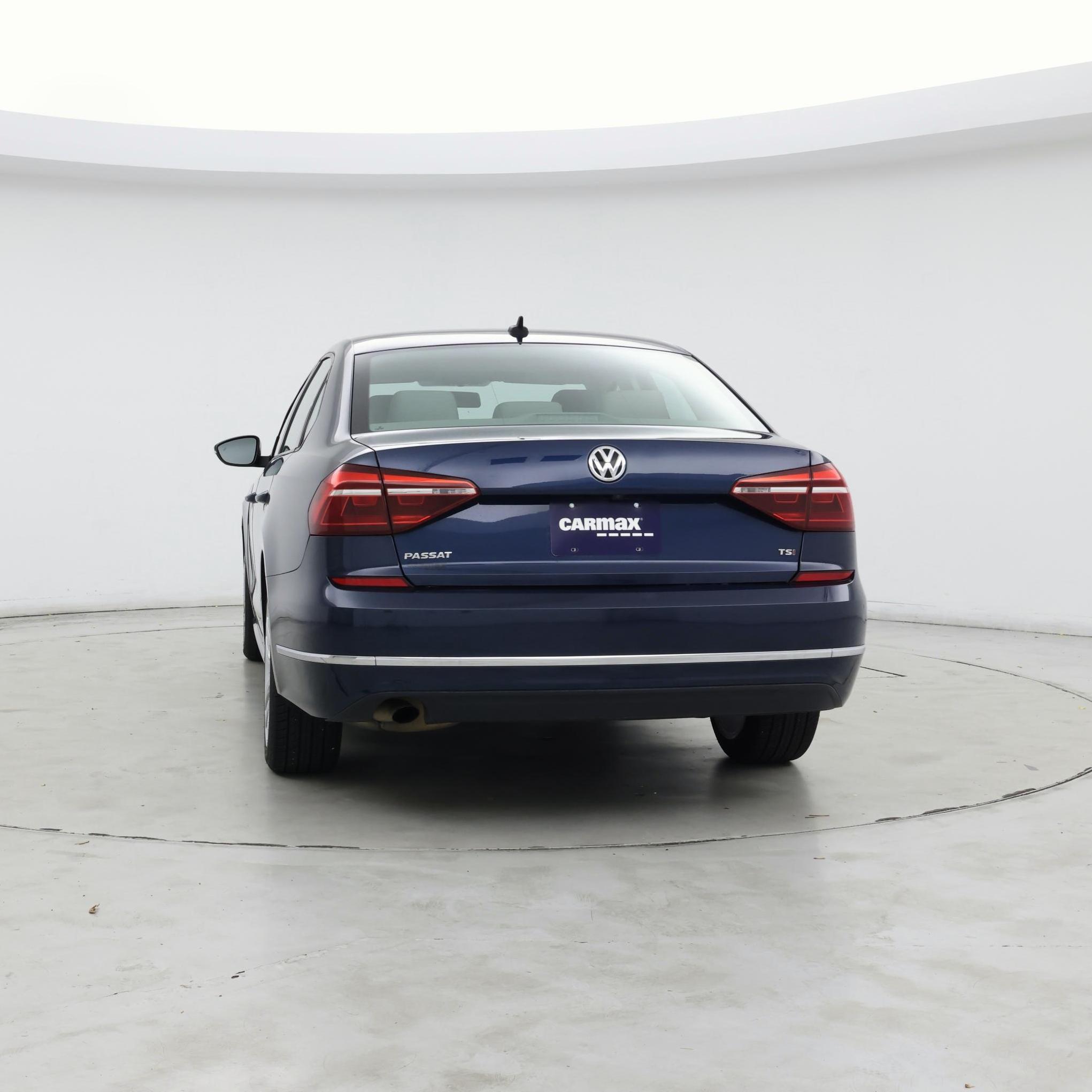 Thumbnail: 2019 Volkswagen Passat - 6