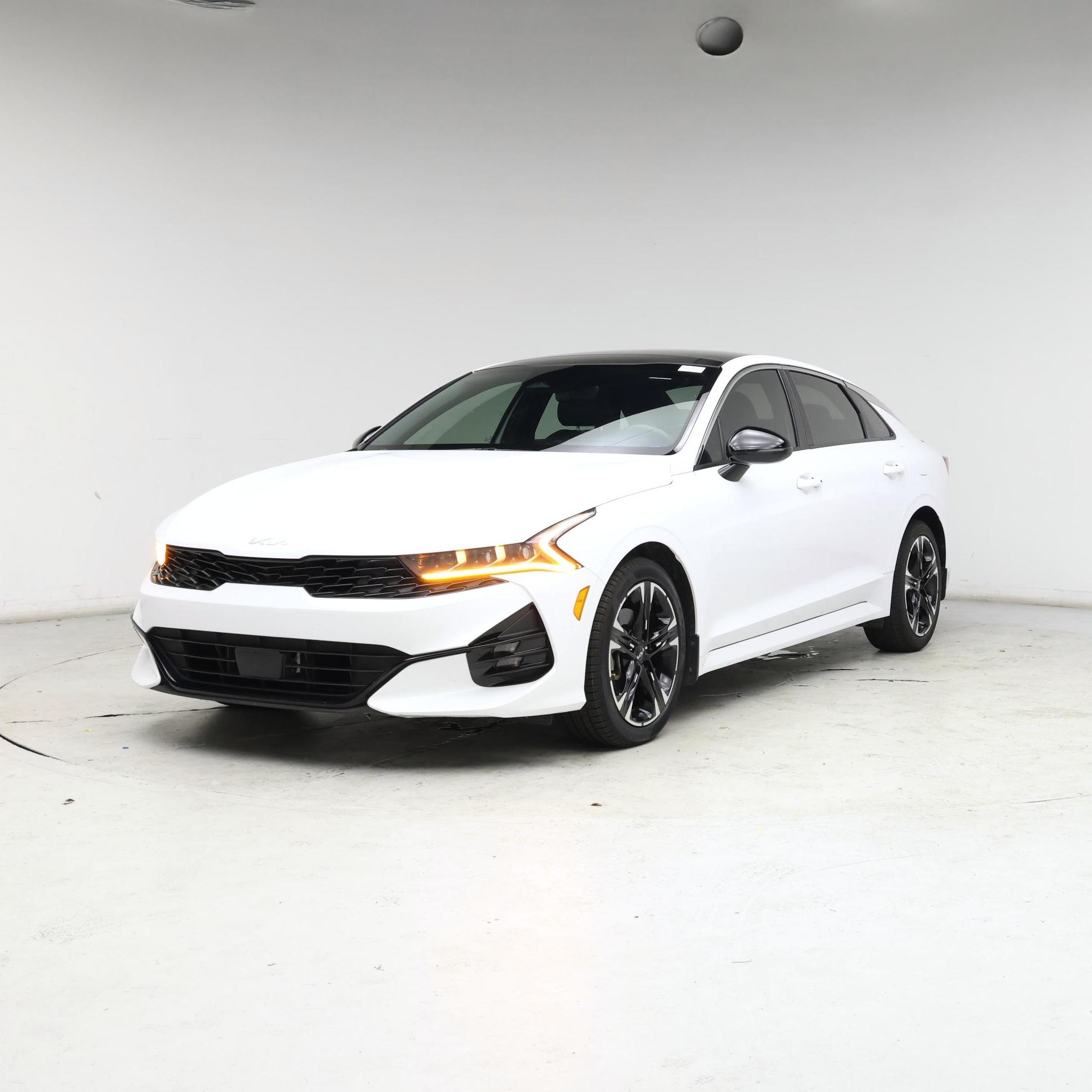 Thumbnail: 2024 Kia K5 - 4