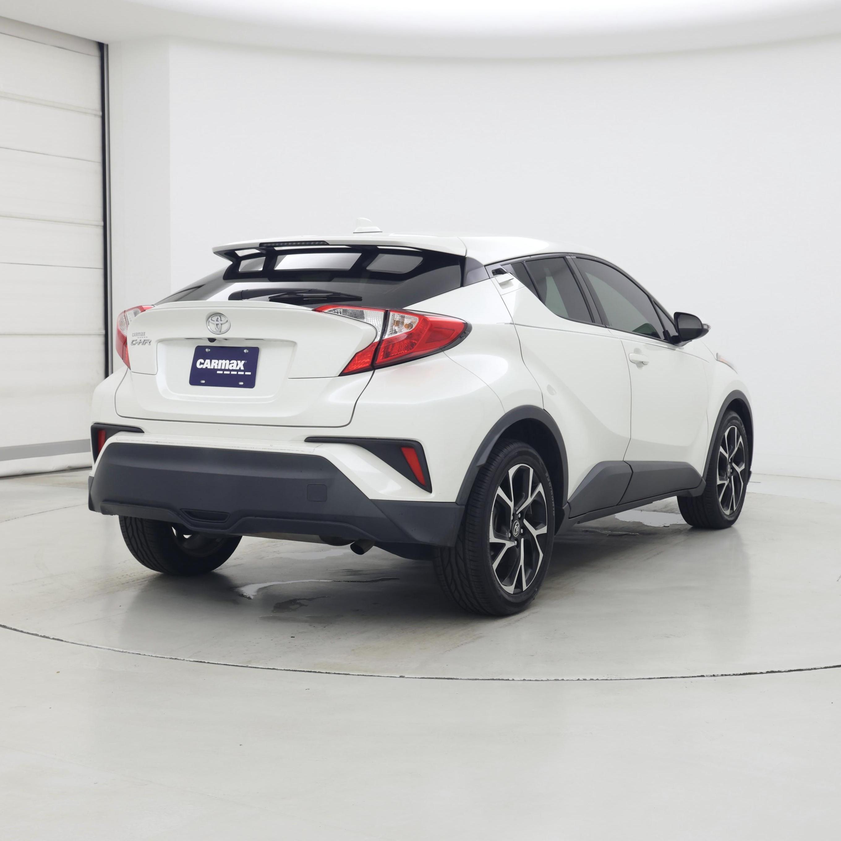 Thumbnail: 2020 Toyota C-HR - 8