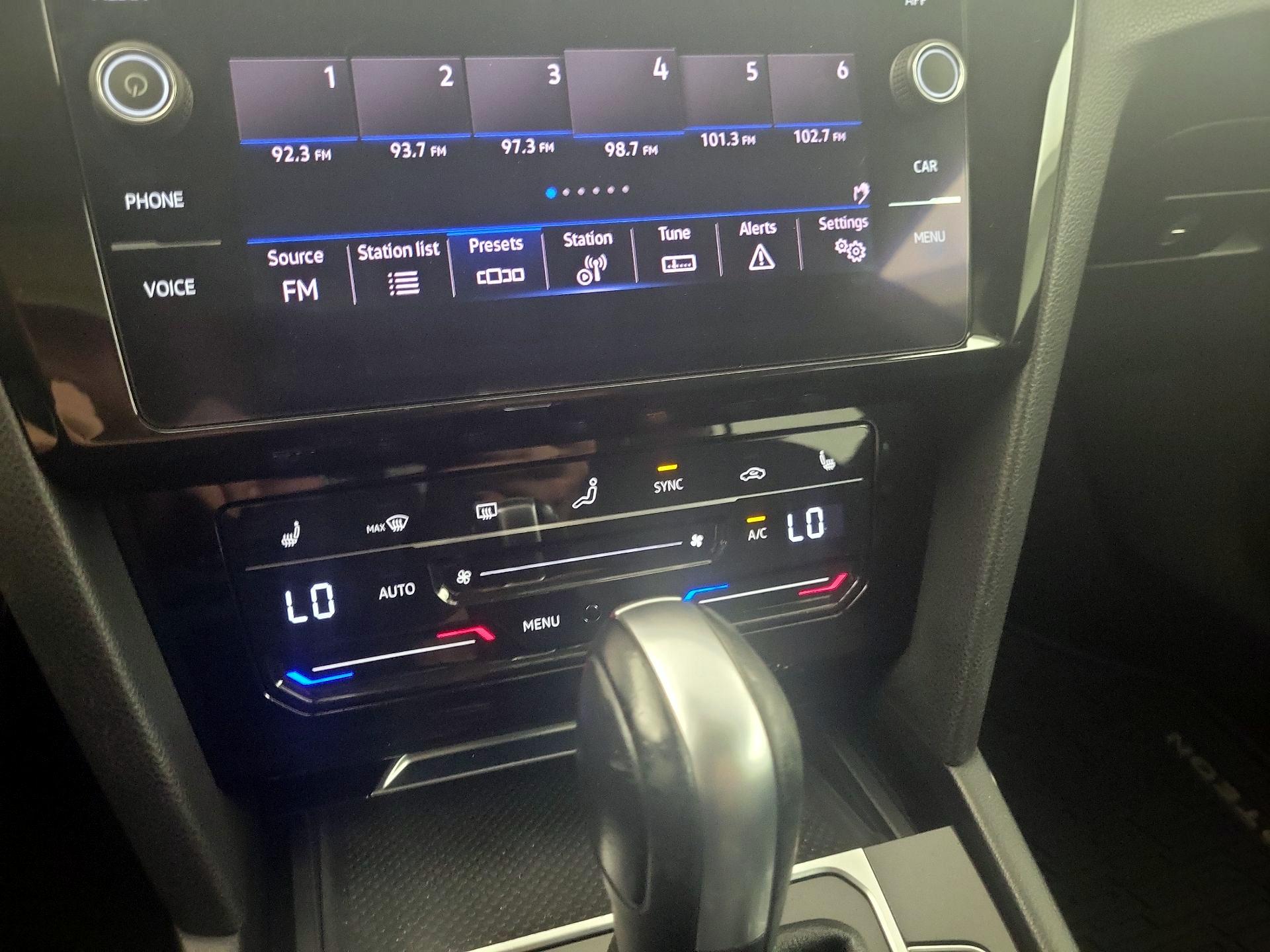 Thumbnail: 2021 Volkswagen Arteon - 15