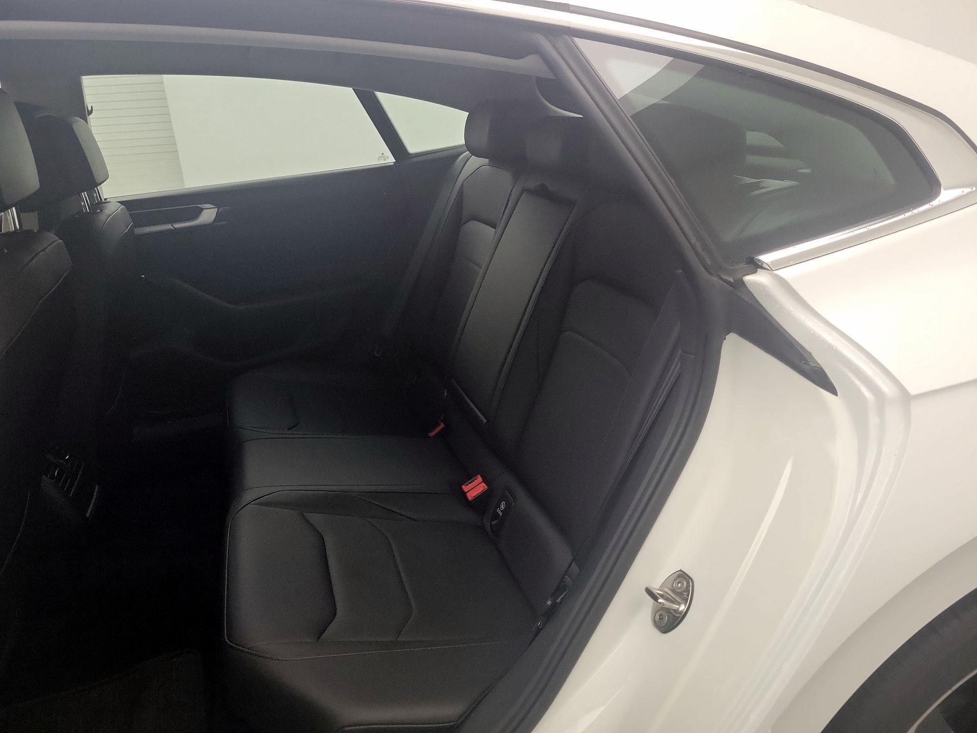 Thumbnail: 2021 Volkswagen Arteon - 18