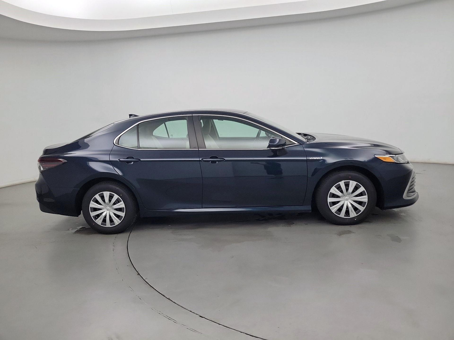 Thumbnail: 2021 Toyota Camry - 4