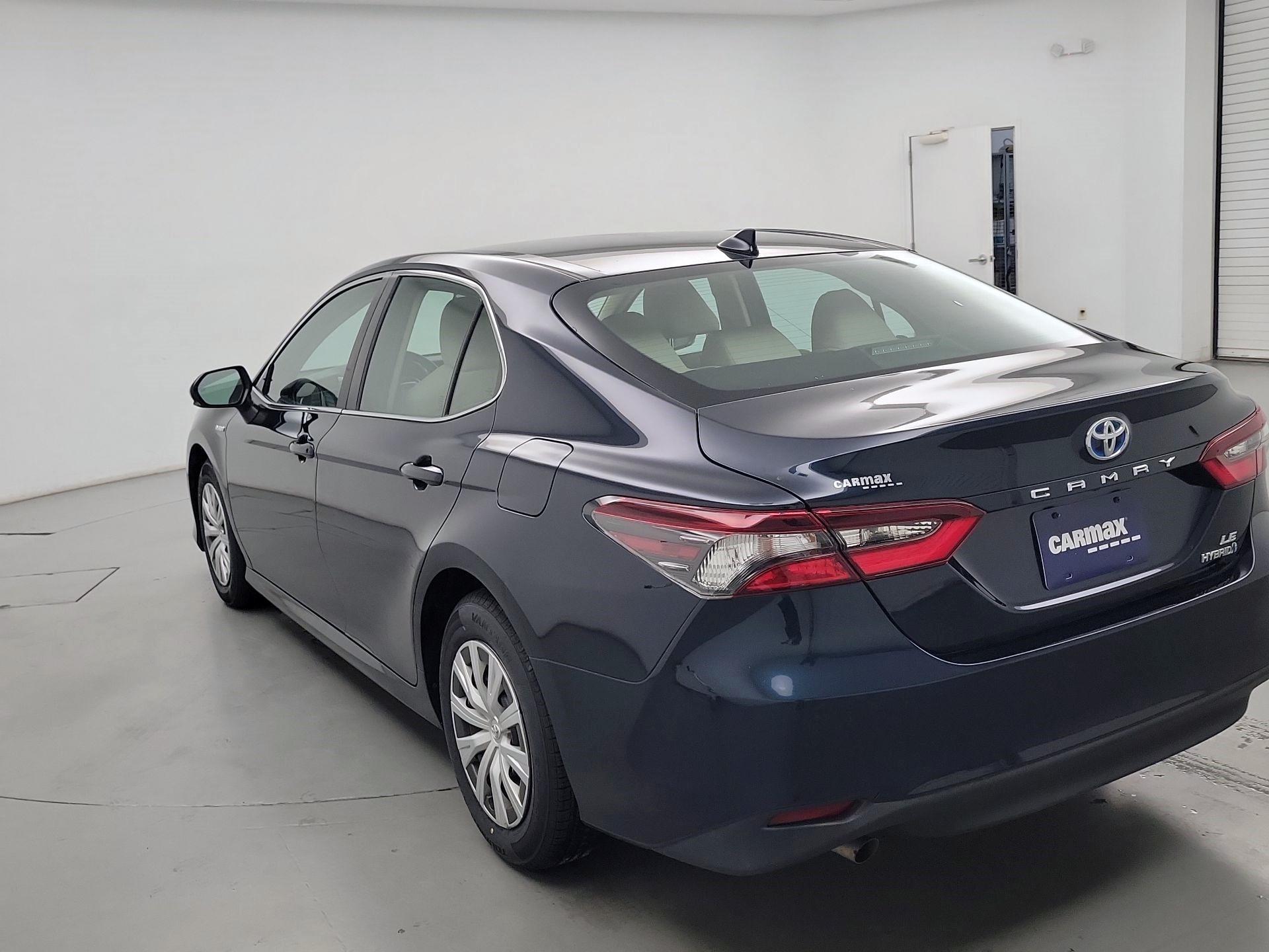 Thumbnail: 2021 Toyota Camry - 7