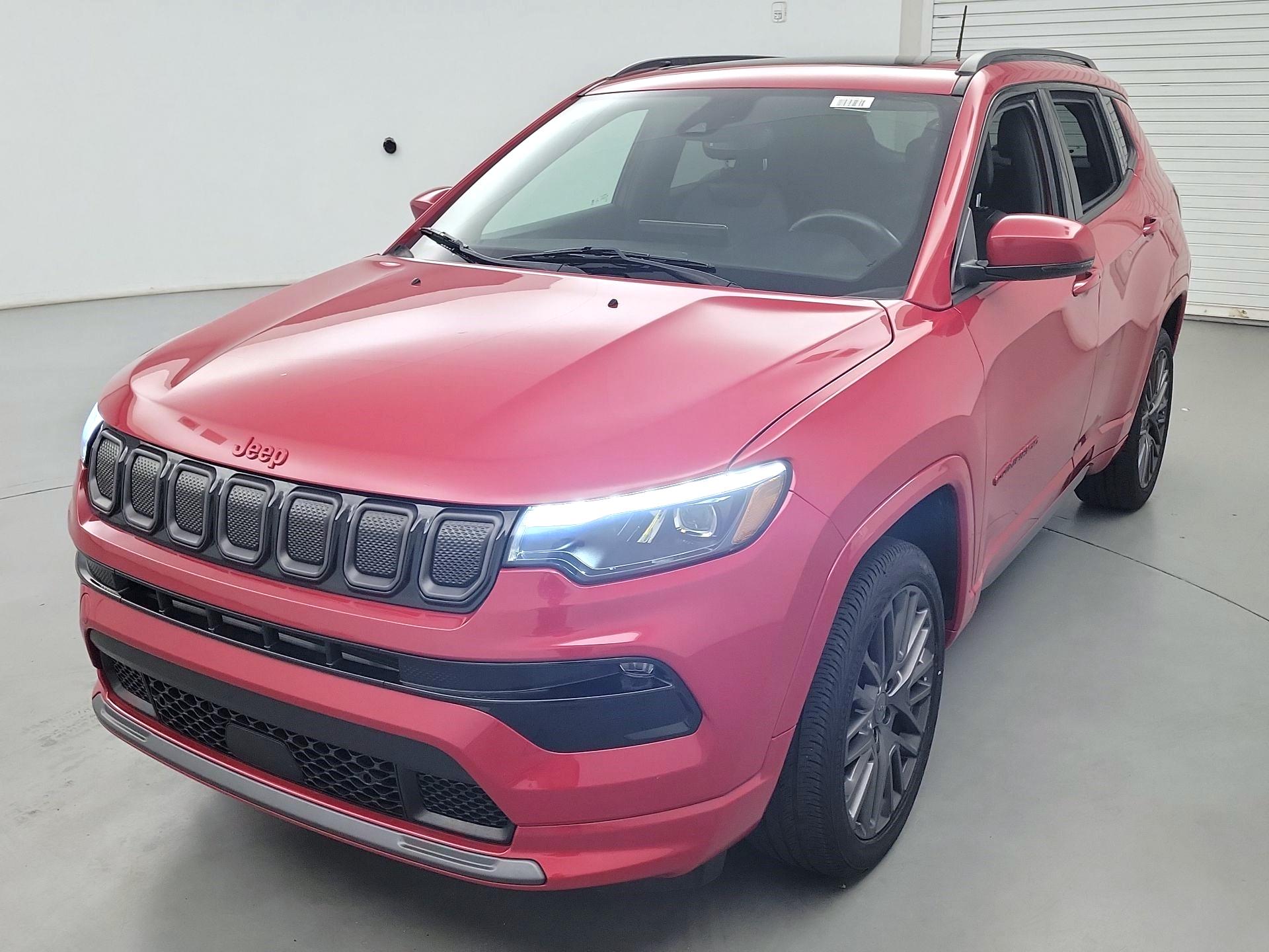 Thumbnail: 2022 Jeep Compass - 3